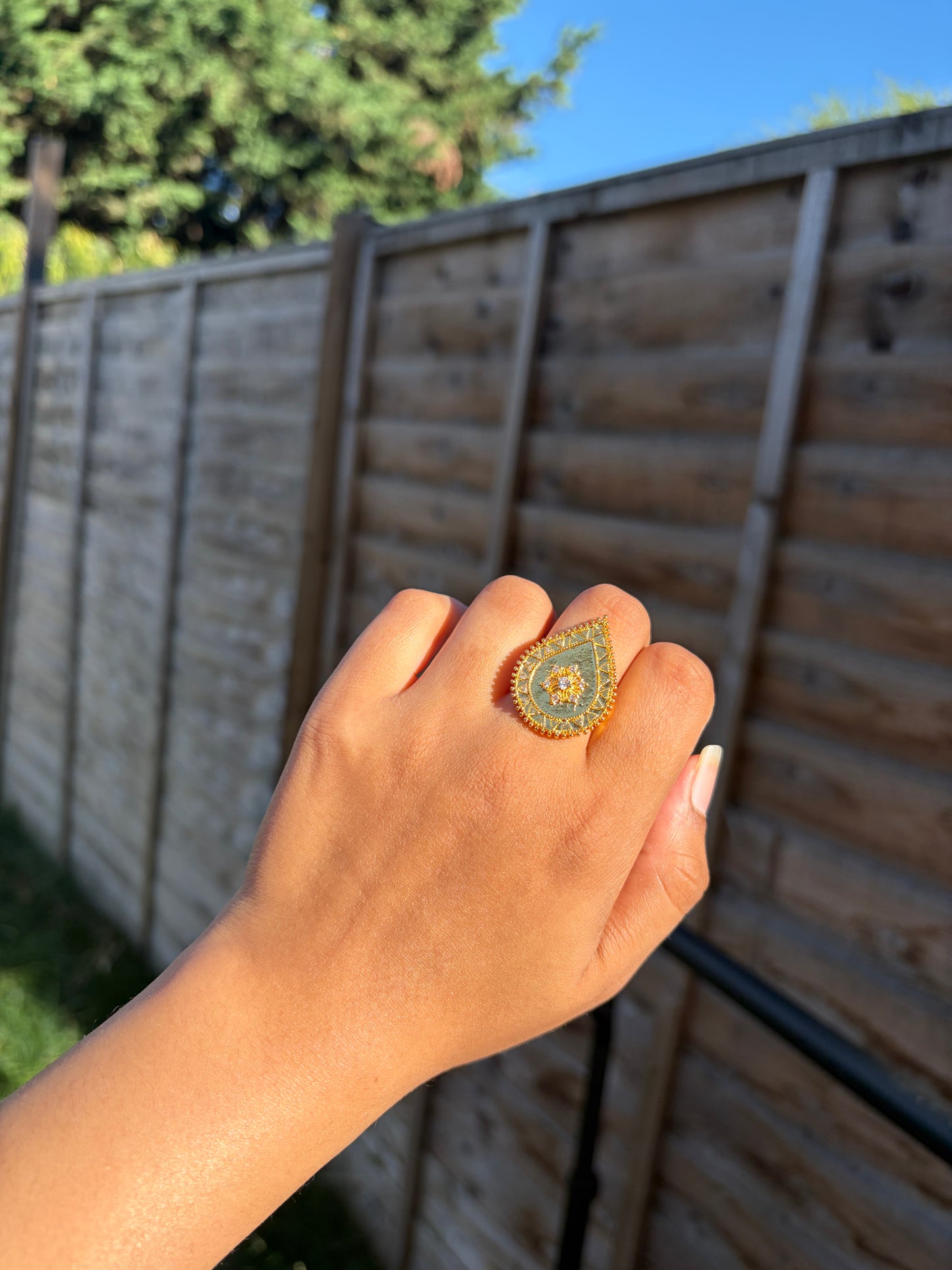 Naeema ring