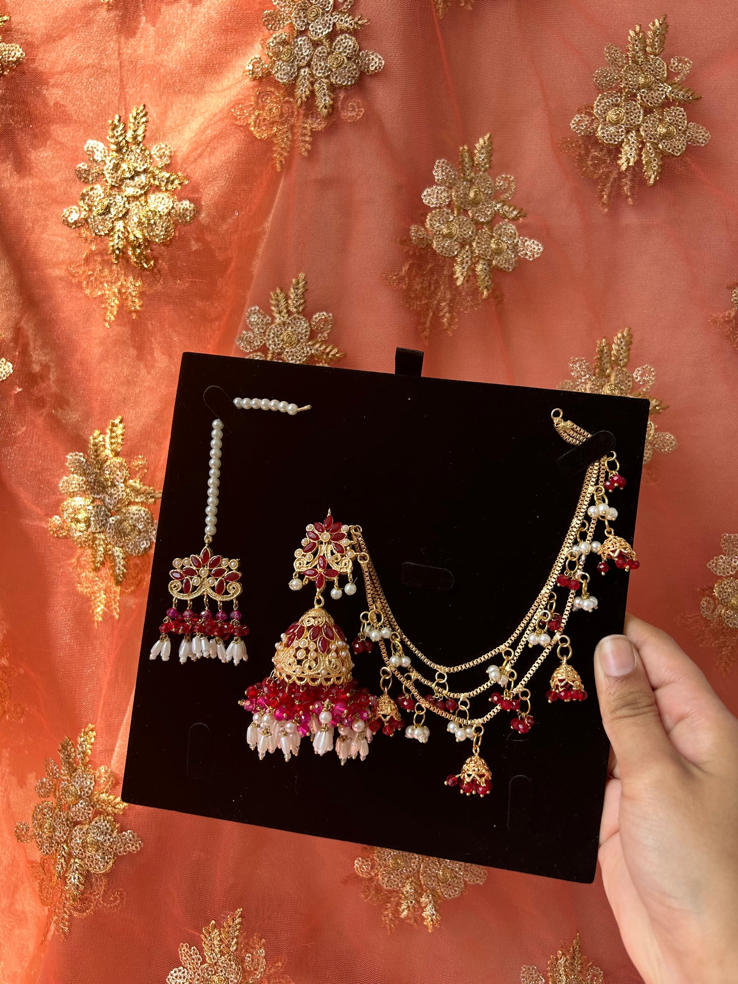 Qudsia earring & tikka set ~Maroon & Pink