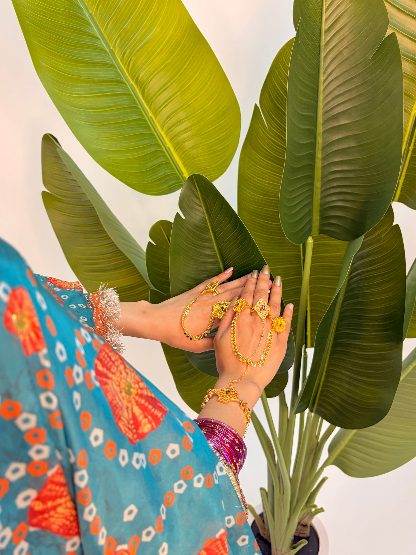 Farhana duo ring