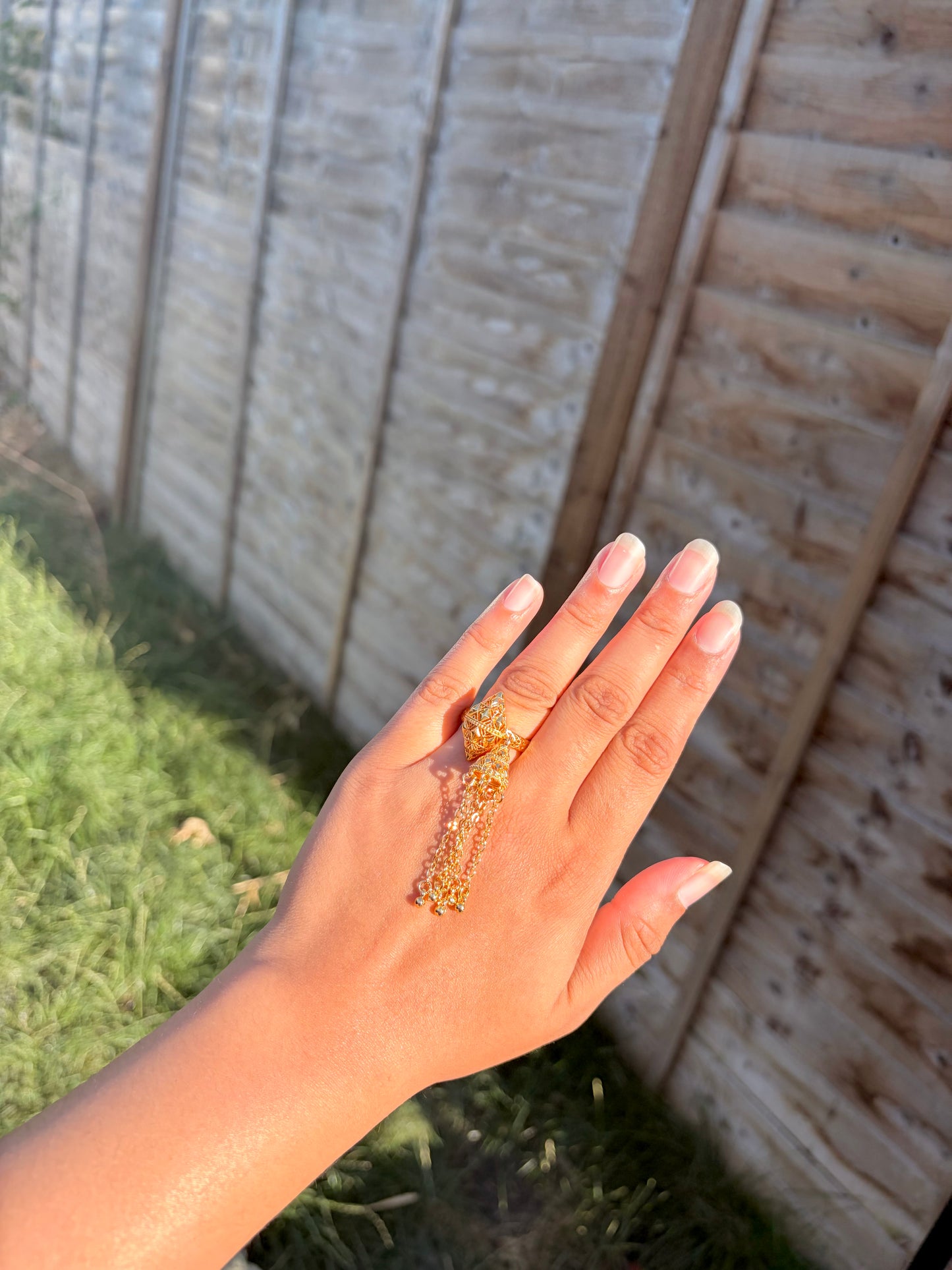 Anjali ring