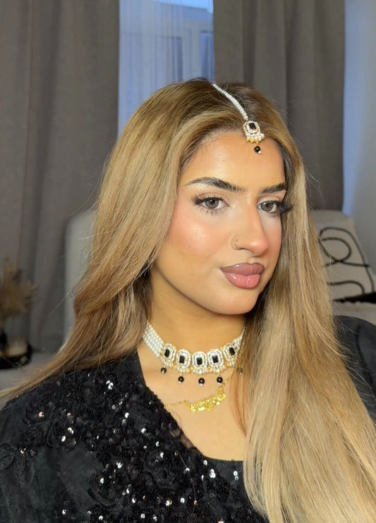 Nusrat jewellery set - Black