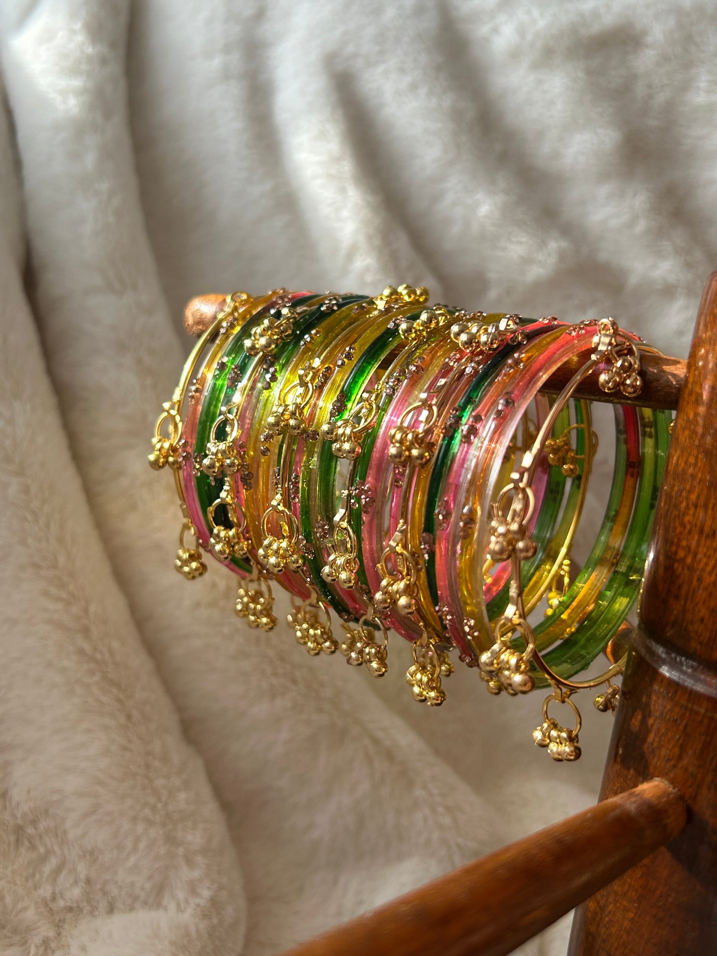 Kashya Bangles ~ Gold (set of 8)