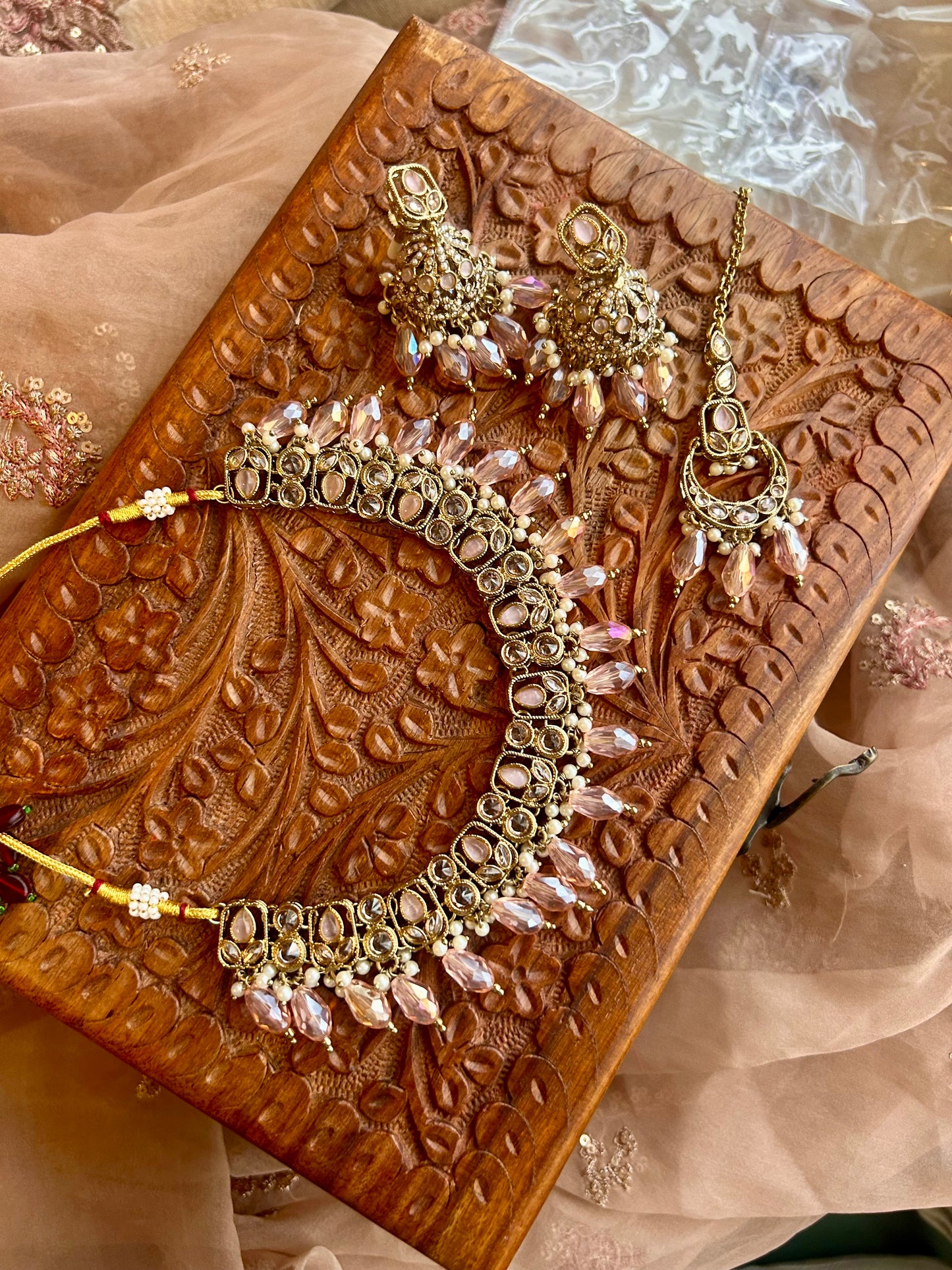 Preeti set ~ Pink