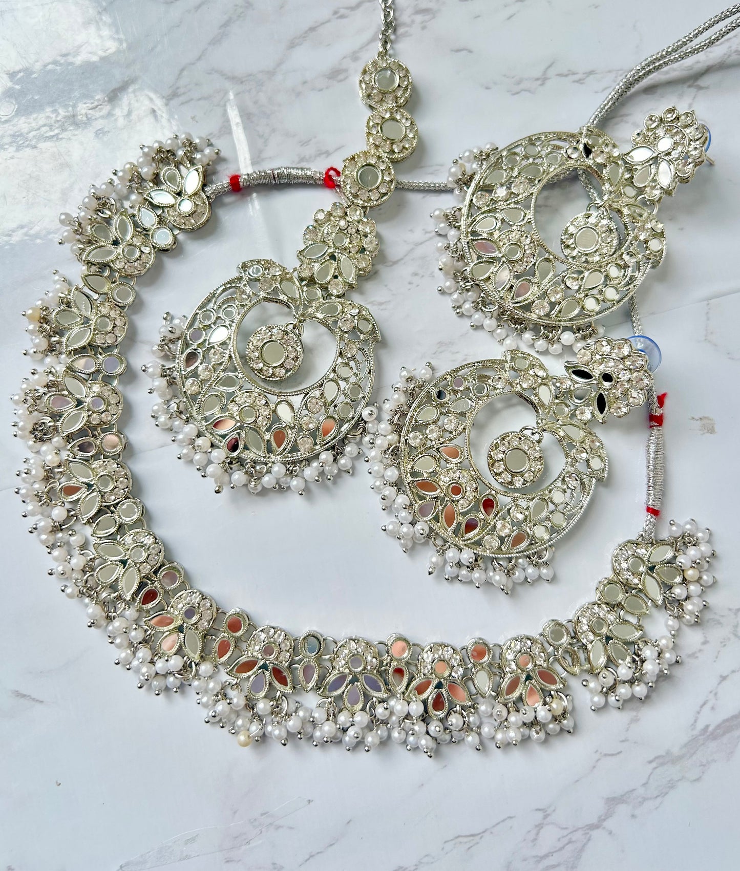 Sofia jewellery set ~Silver