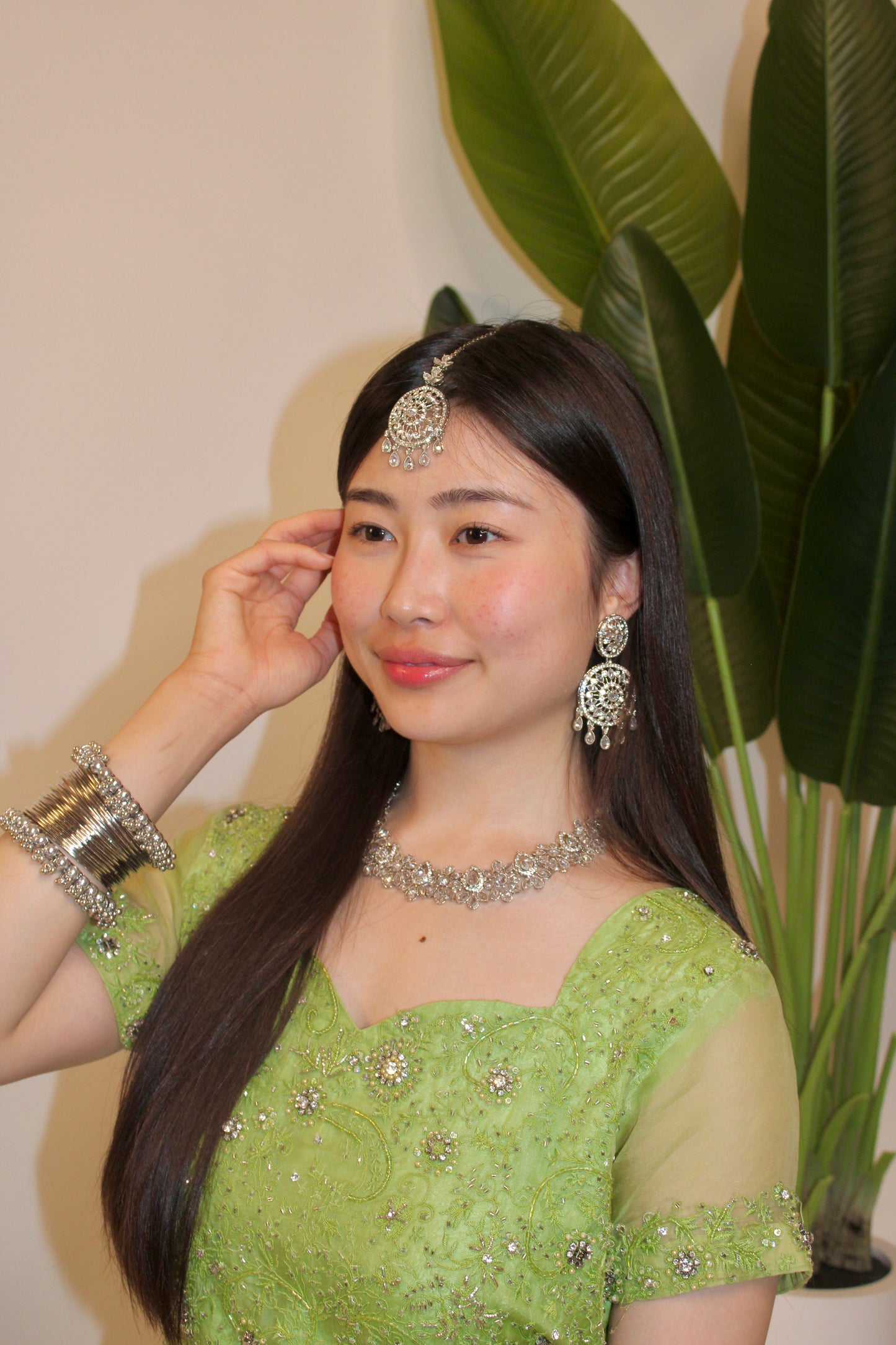 Essra jewellery set ~ Silver