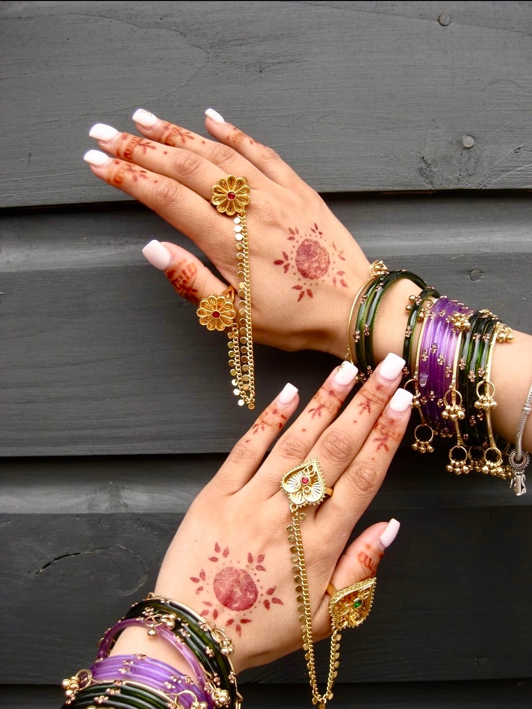 Farhana duo ring