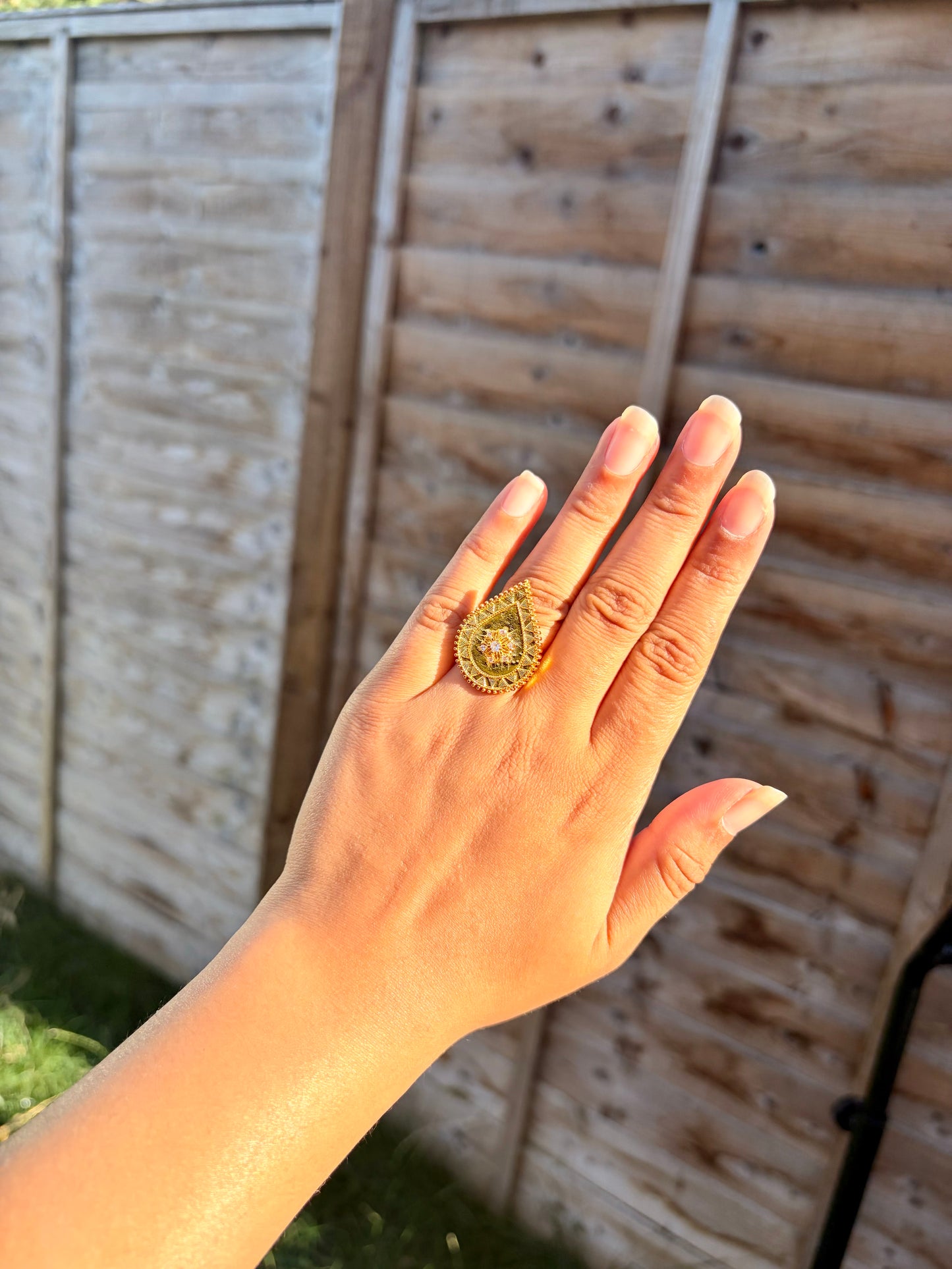 Naeema ring