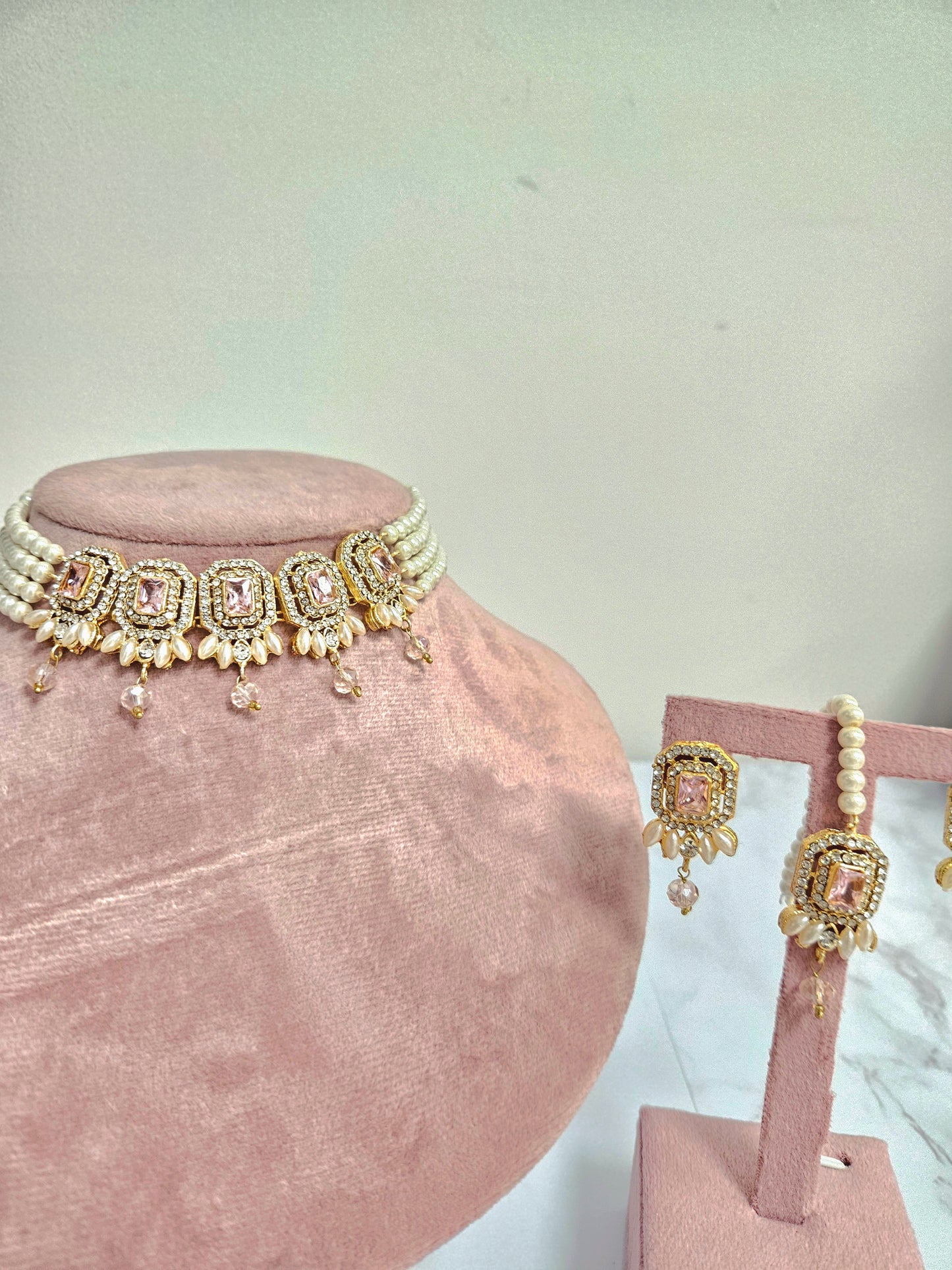 Nusrat jewellery set ~ light pink