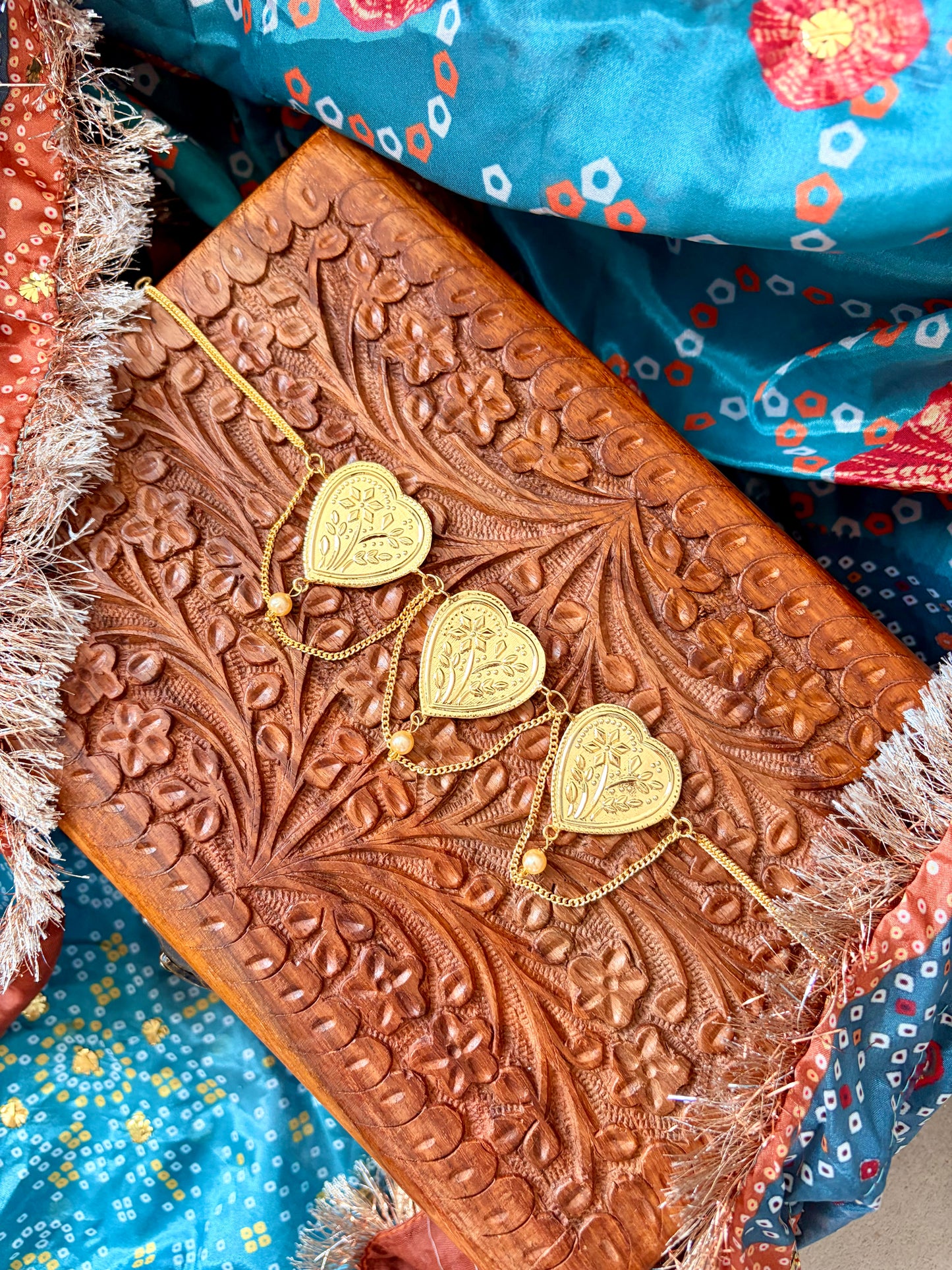 Dilruba necklace