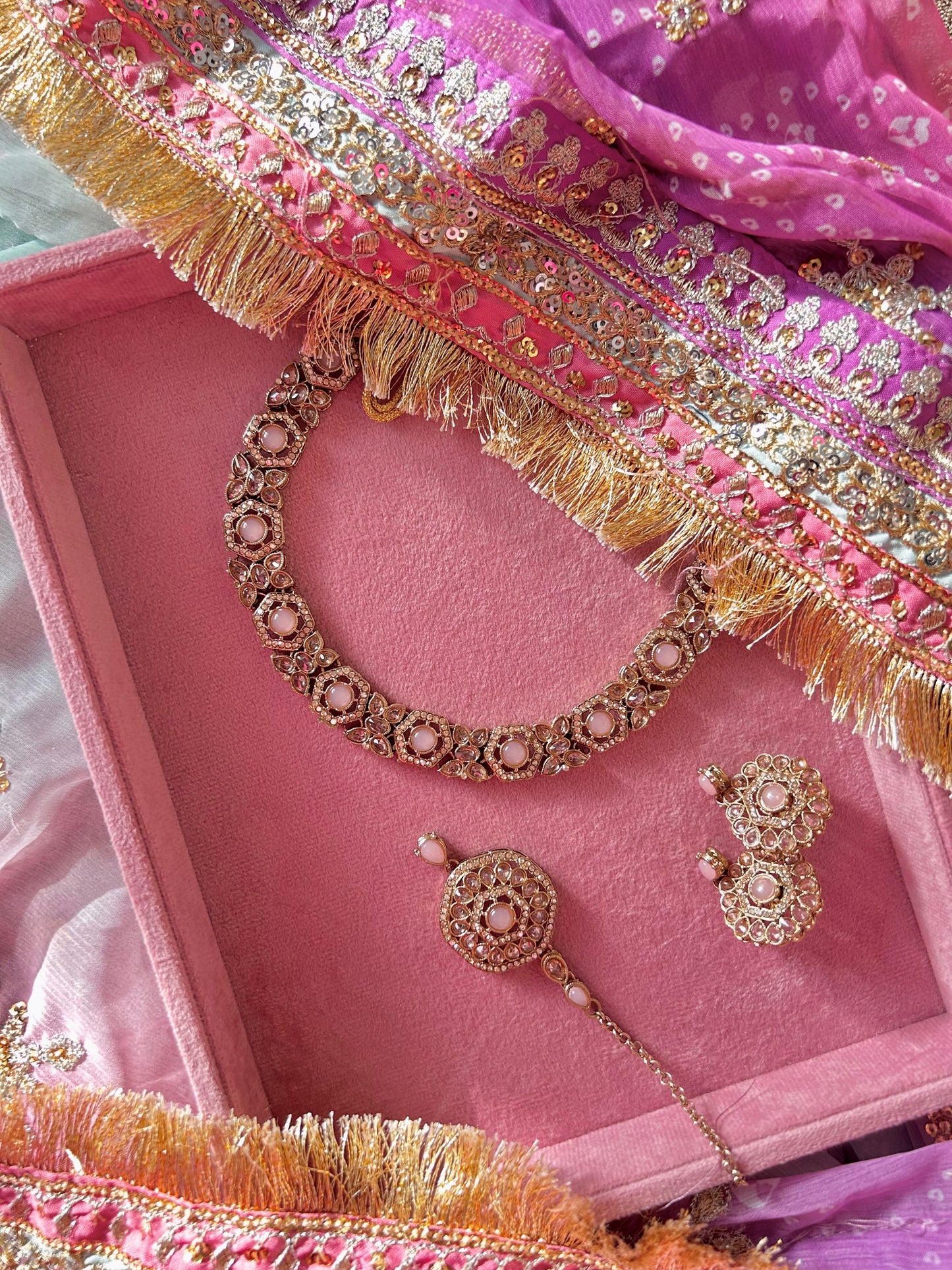 Madhuri set~ Pink