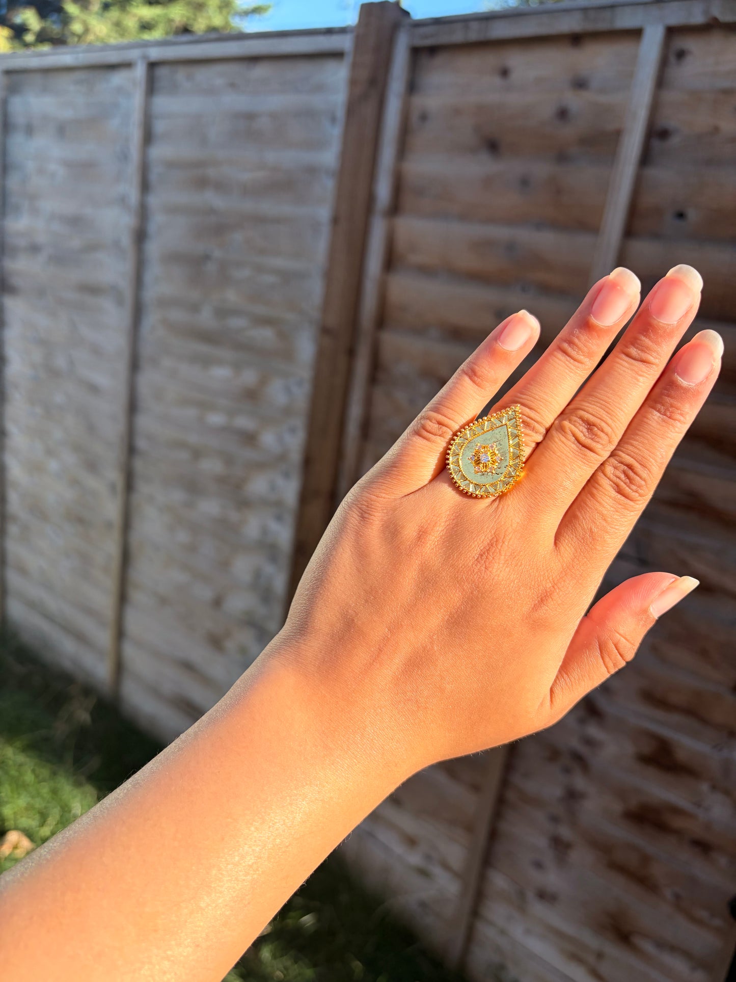 Naeema ring
