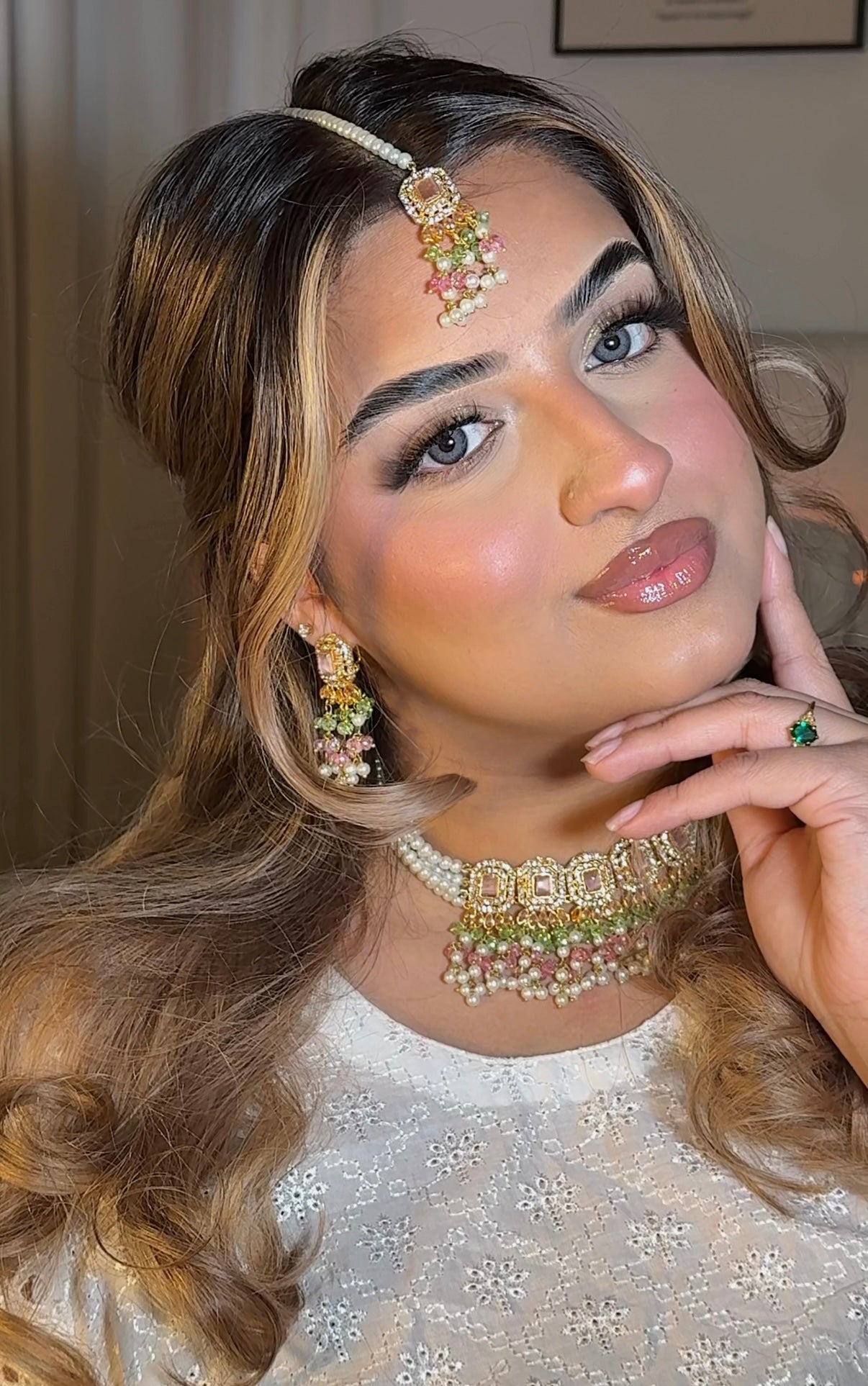 Minahil jewellery set - Pink & Green