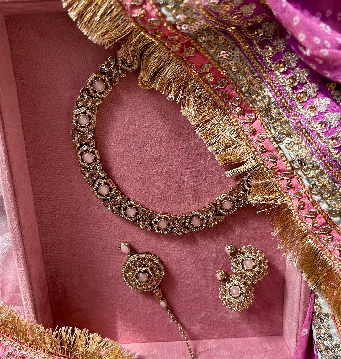 Madhuri set~ Pink