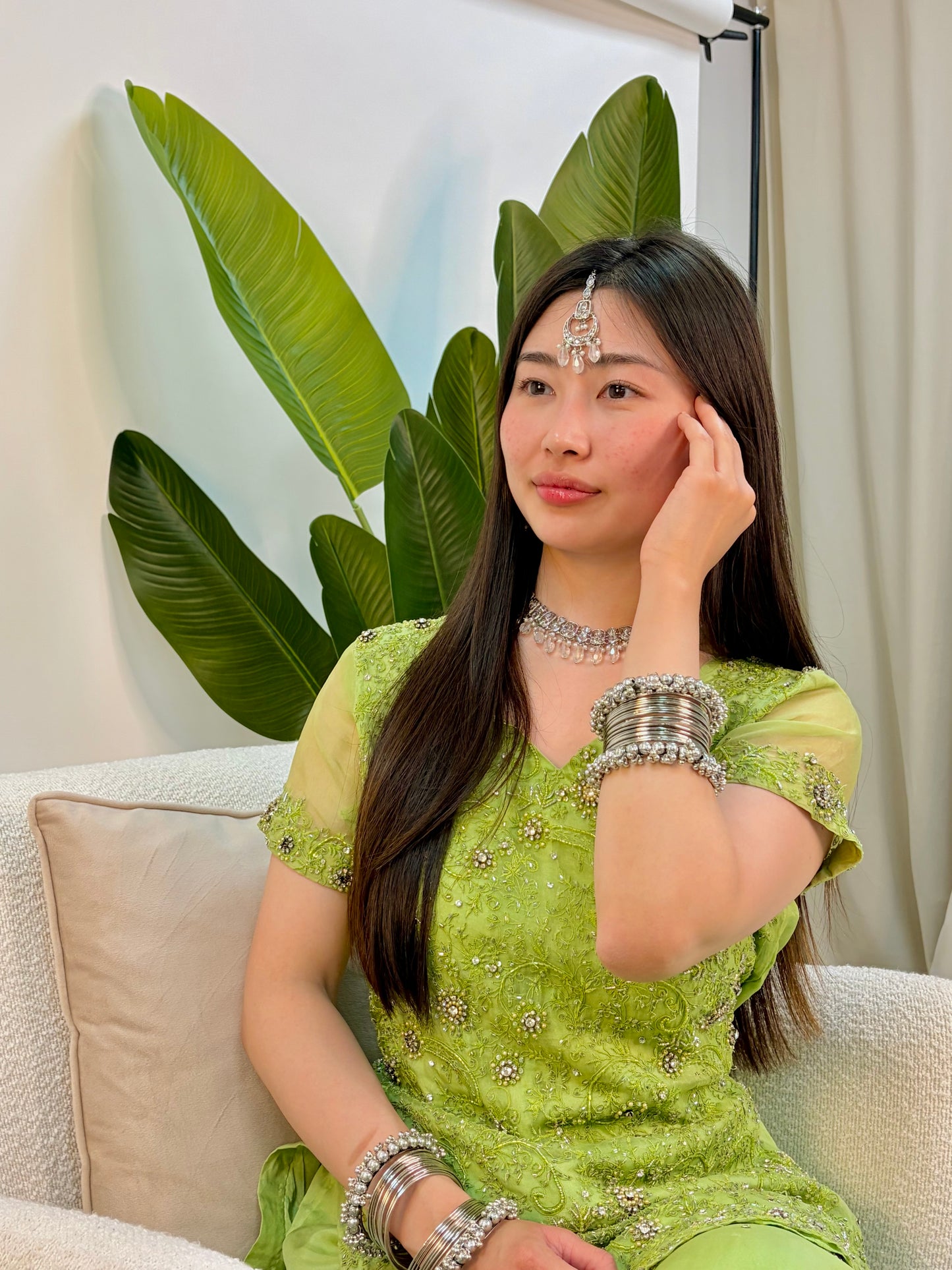 Preeti set ~ Silver