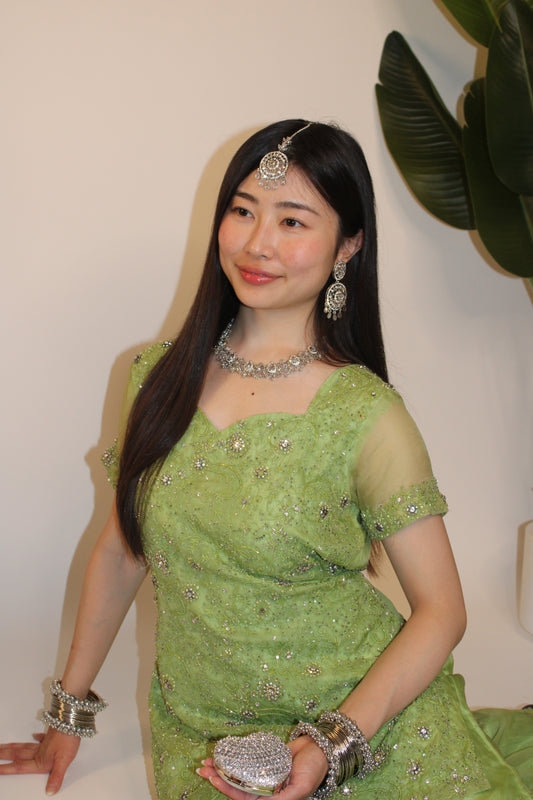 Essra jewellery set ~ Silver