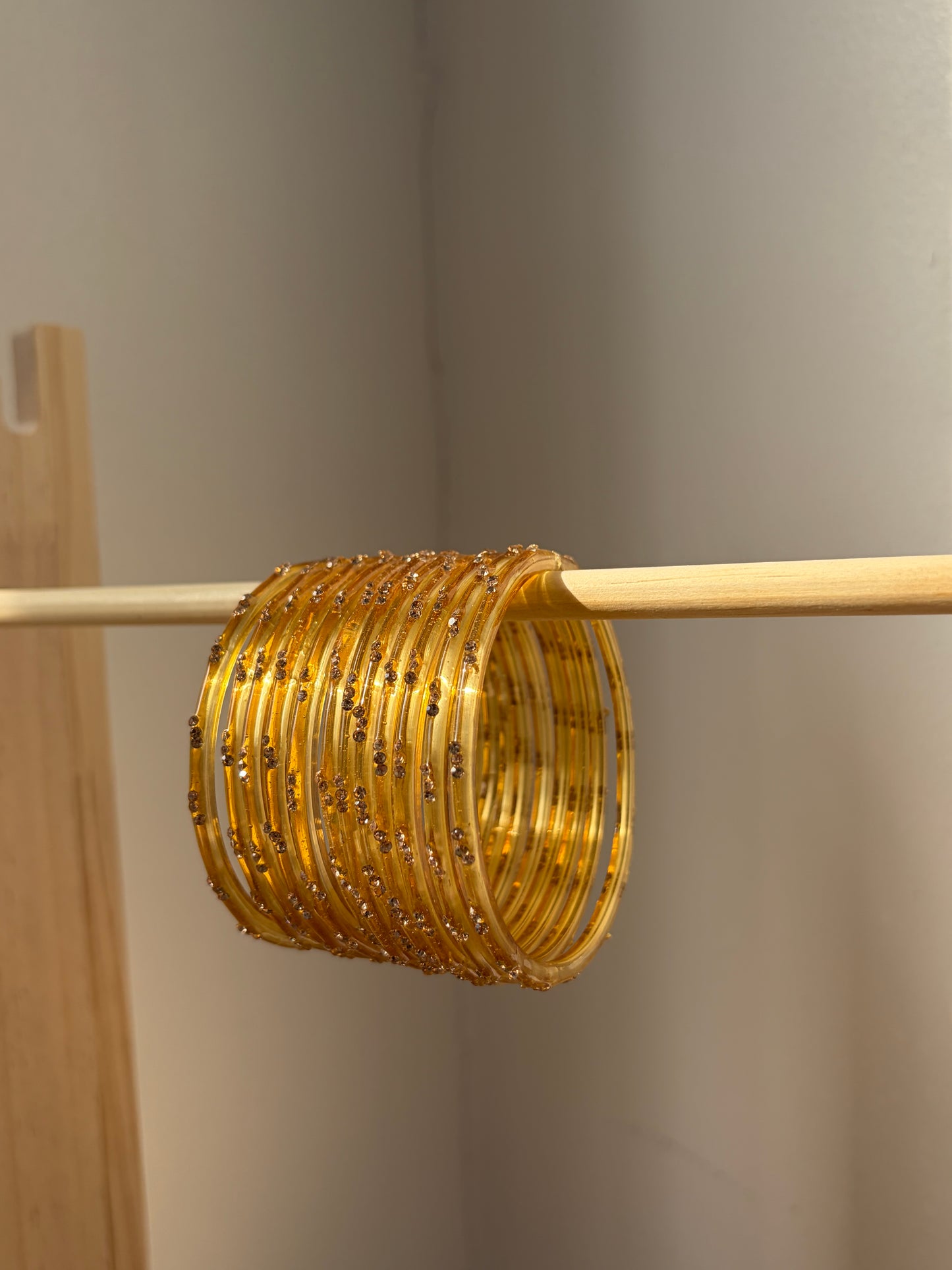 Rangeen glass bangle set ~ gold