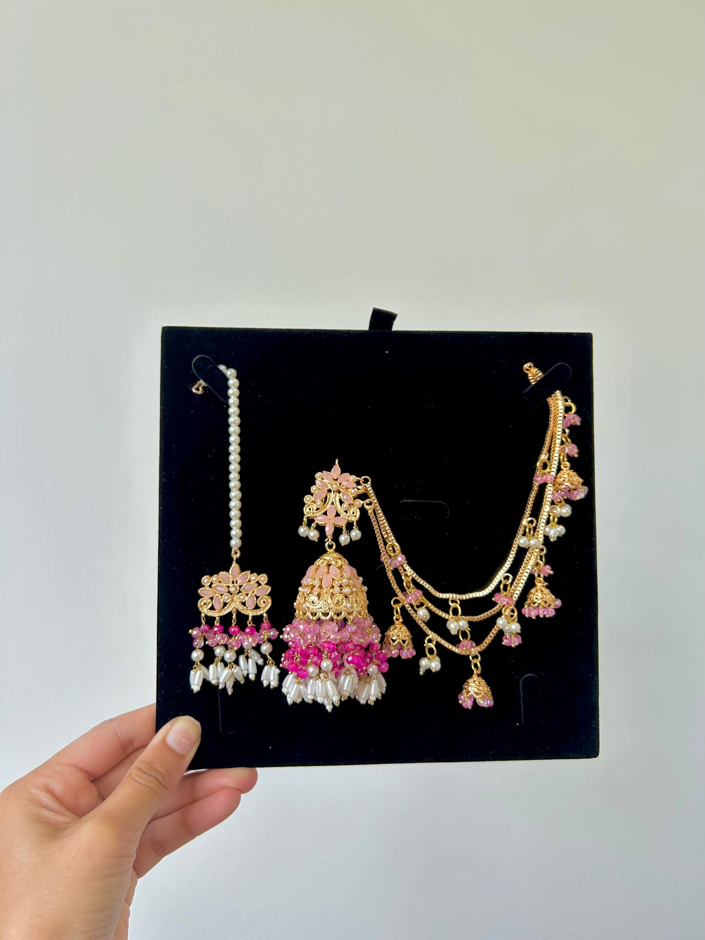 Qudsia earring & tikka set ~Pink shades