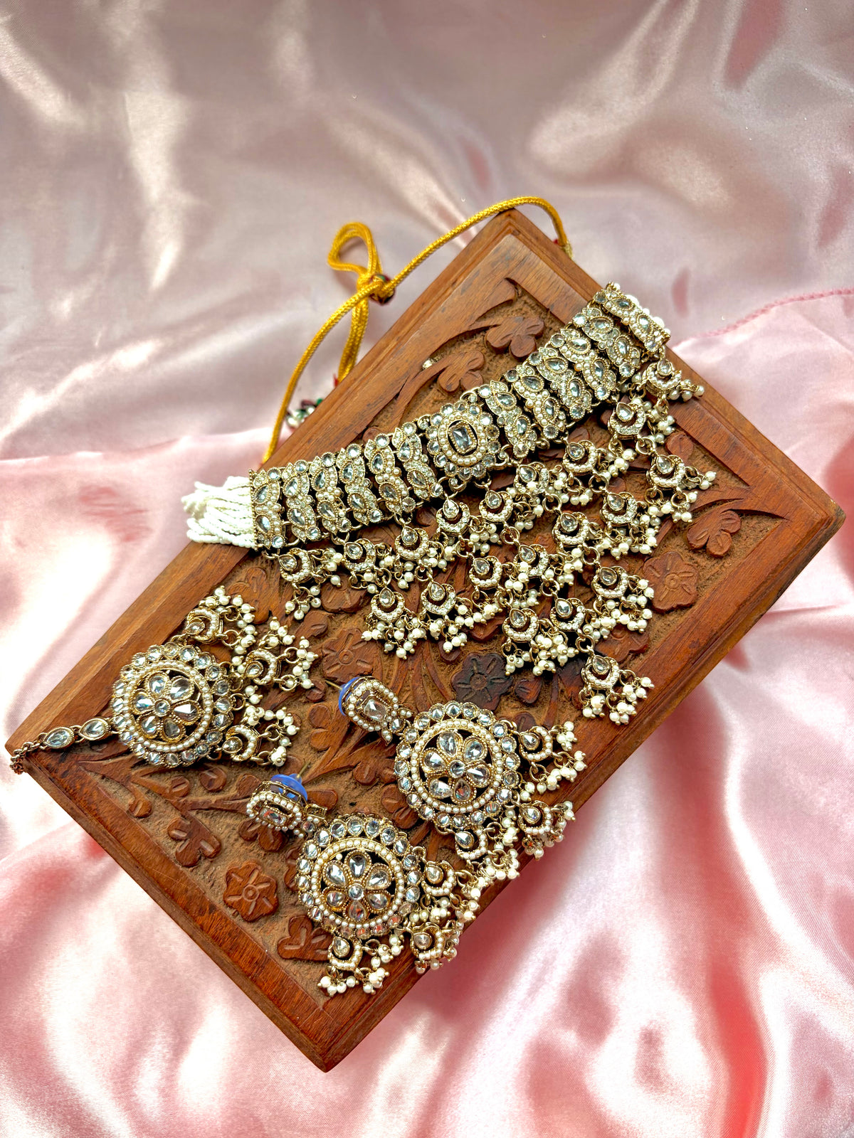Aroosa set- clear
