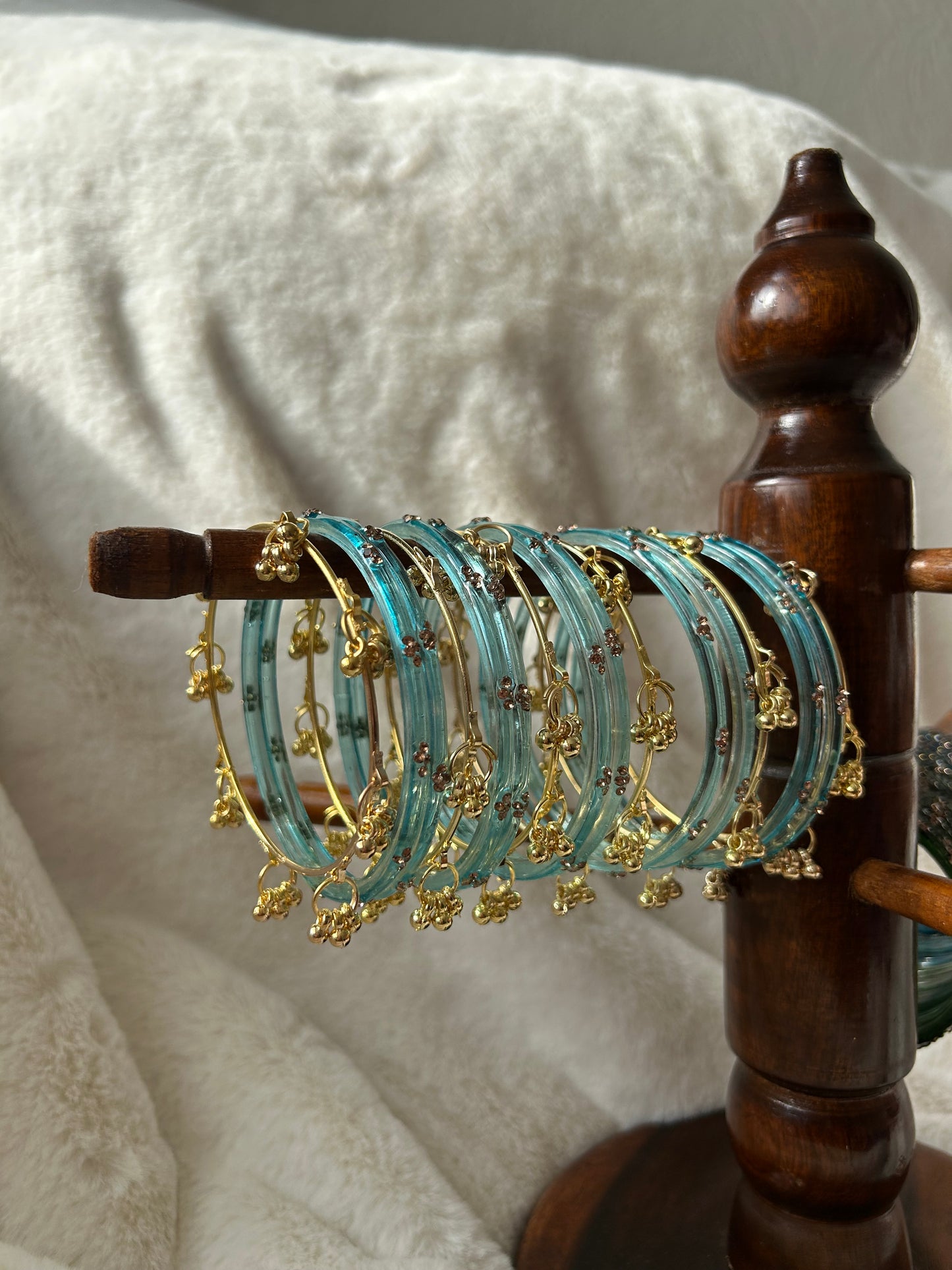 Kashya Bangles ~ Gold (set of 8)