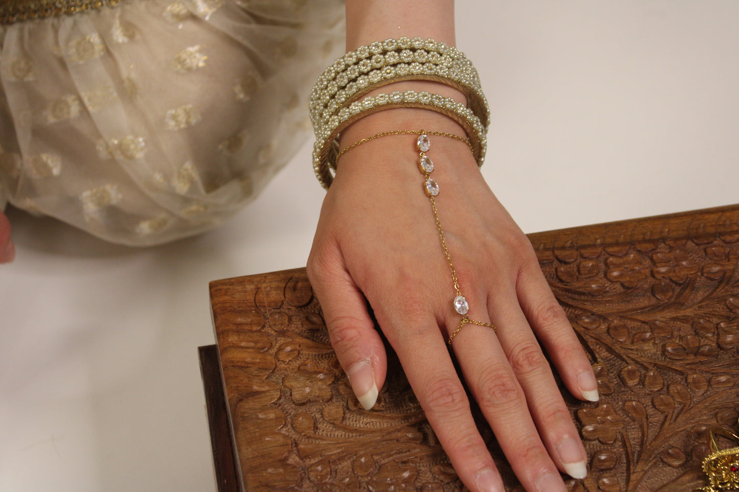 Sabeena floral bangles ~Gold