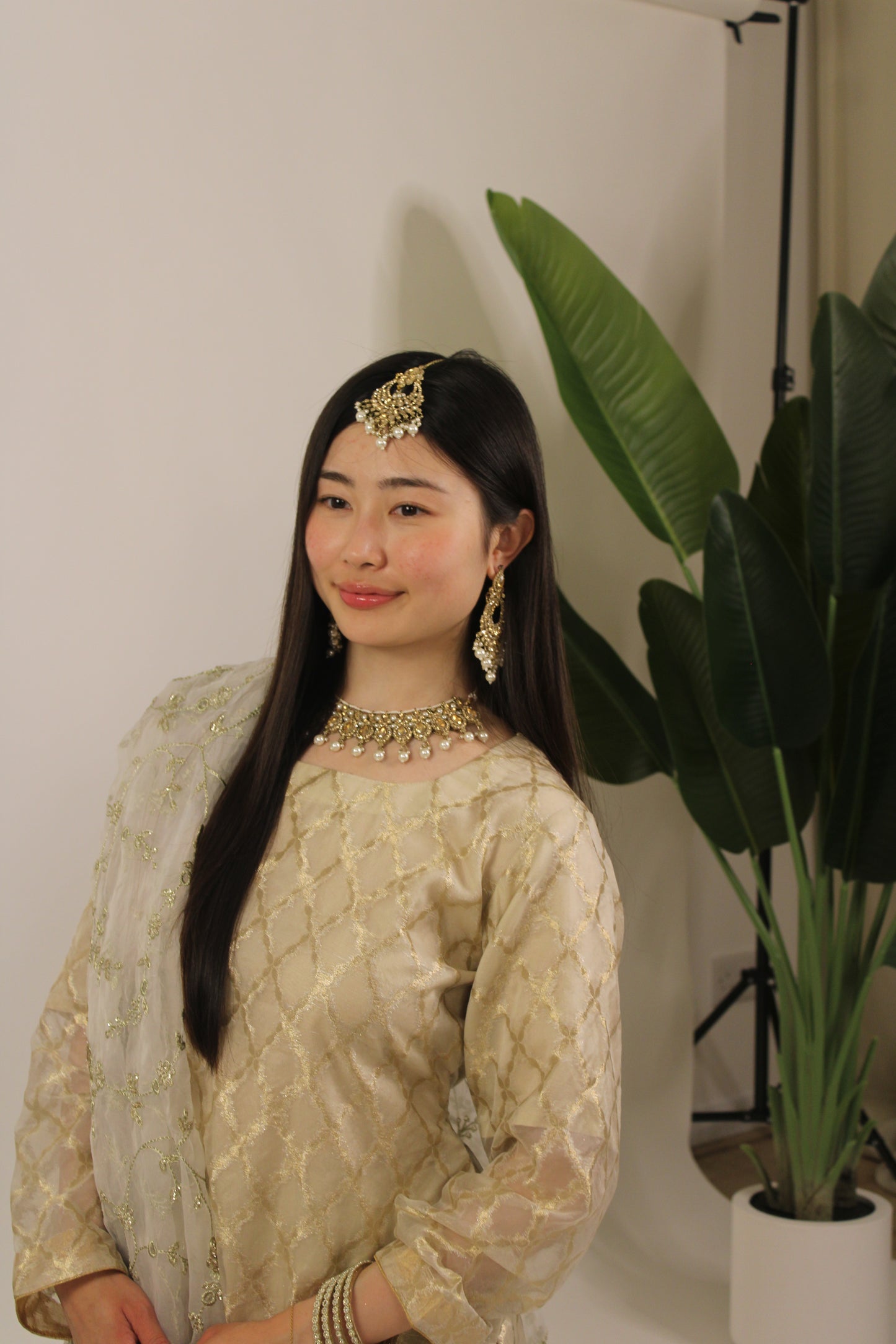 Farah jewellery set~ Pearl