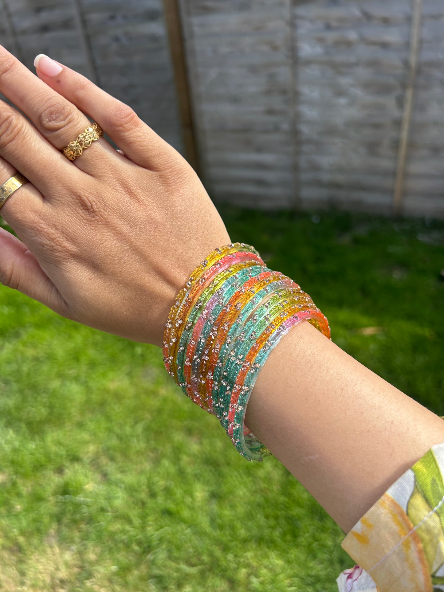 Rangeen glass bangle set ~ Light Pastel