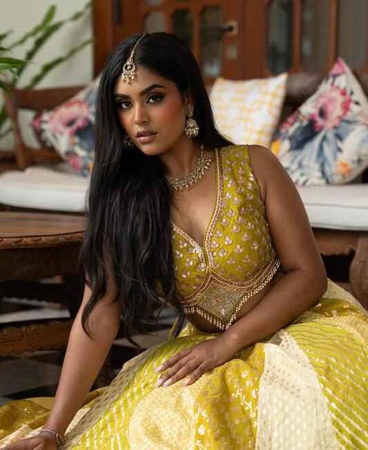 Preeti set ~ Champagne
