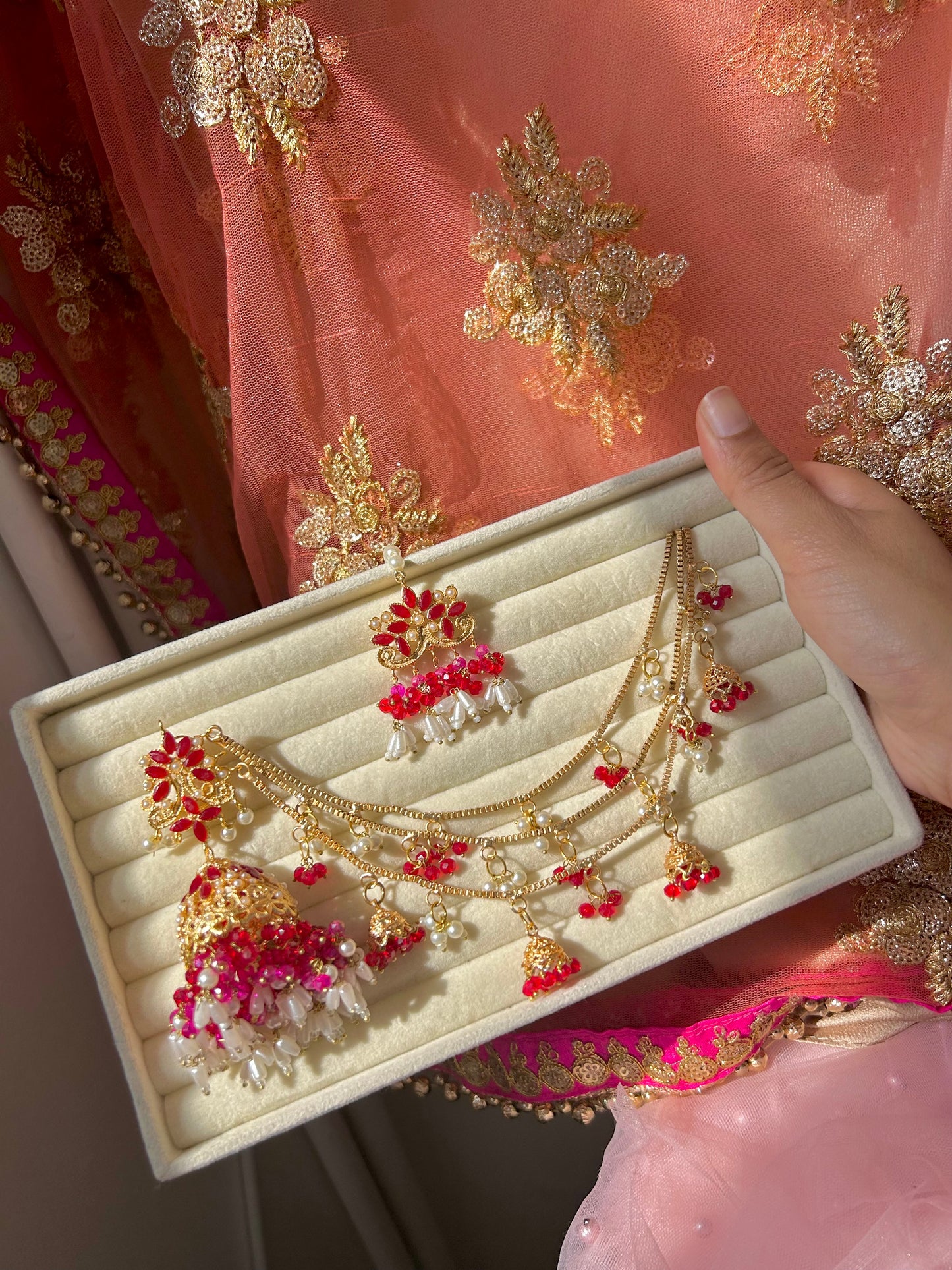 Qudsia earring & tikka set ~Maroon & Pink