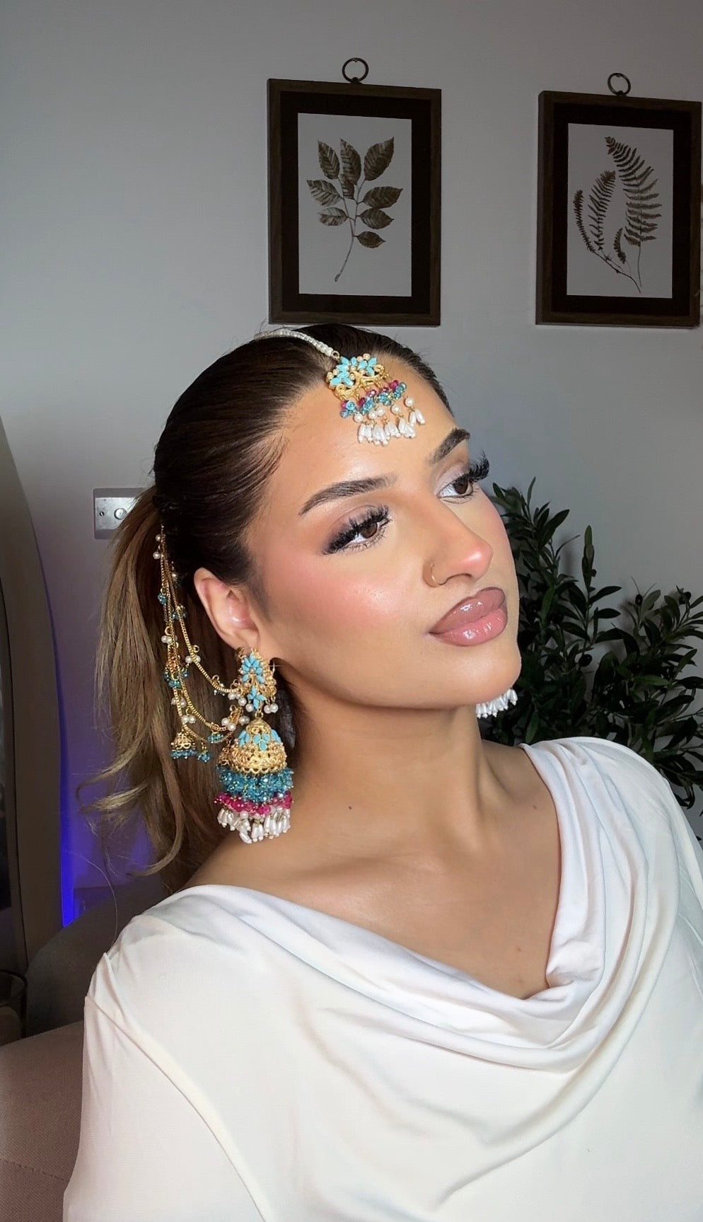 Qudsia earring & tikka set ~Ferozi & Fuschia