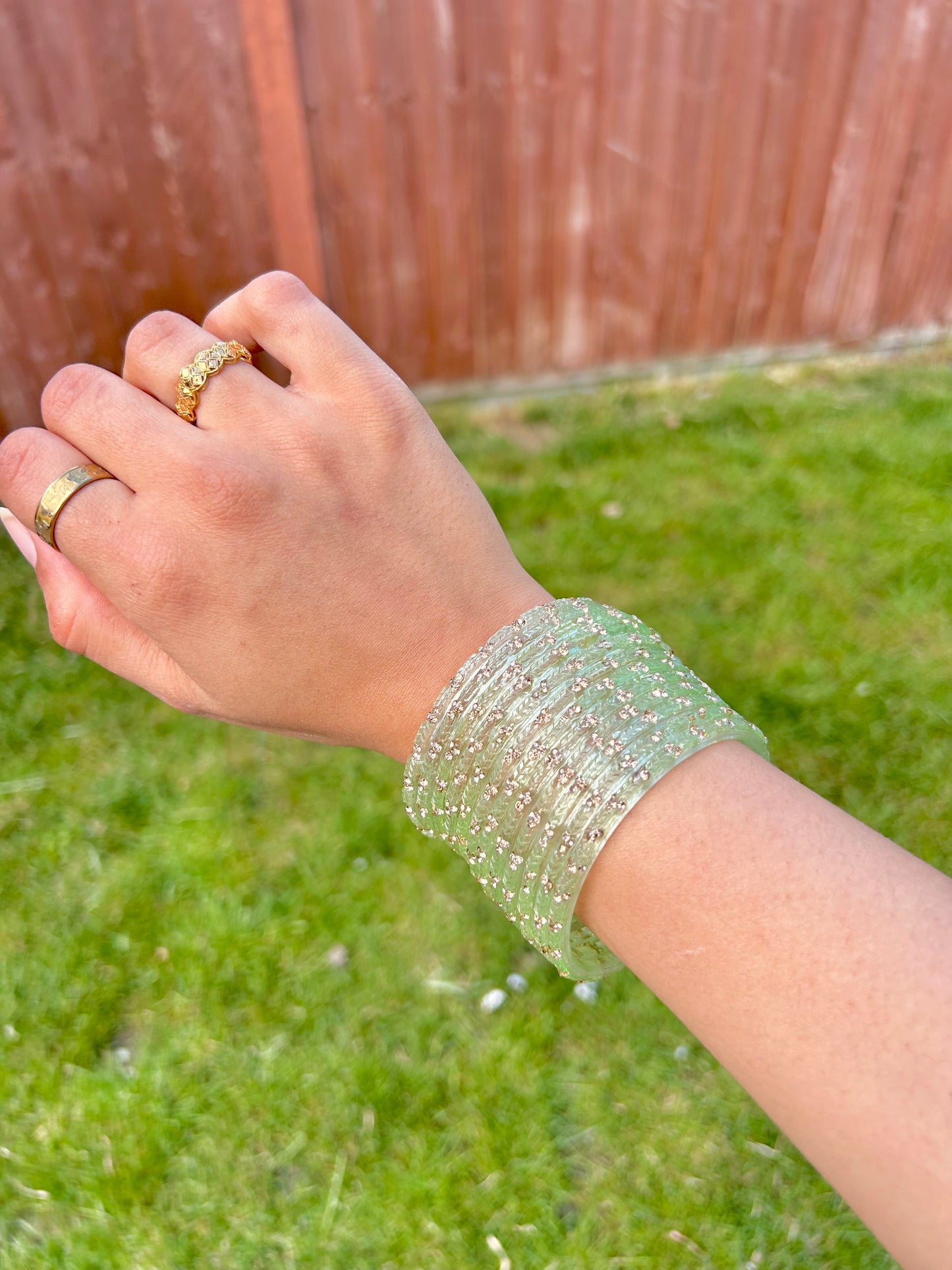 Rangeen glass bangle set ~ Light green