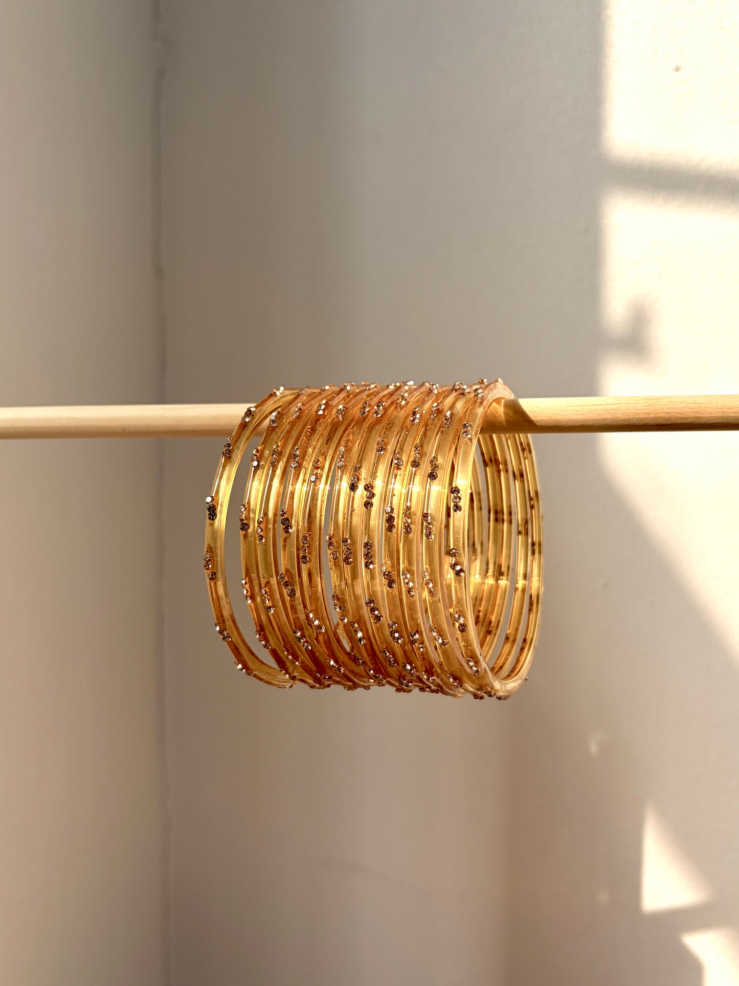 Rangeen glass bangle set ~ gold