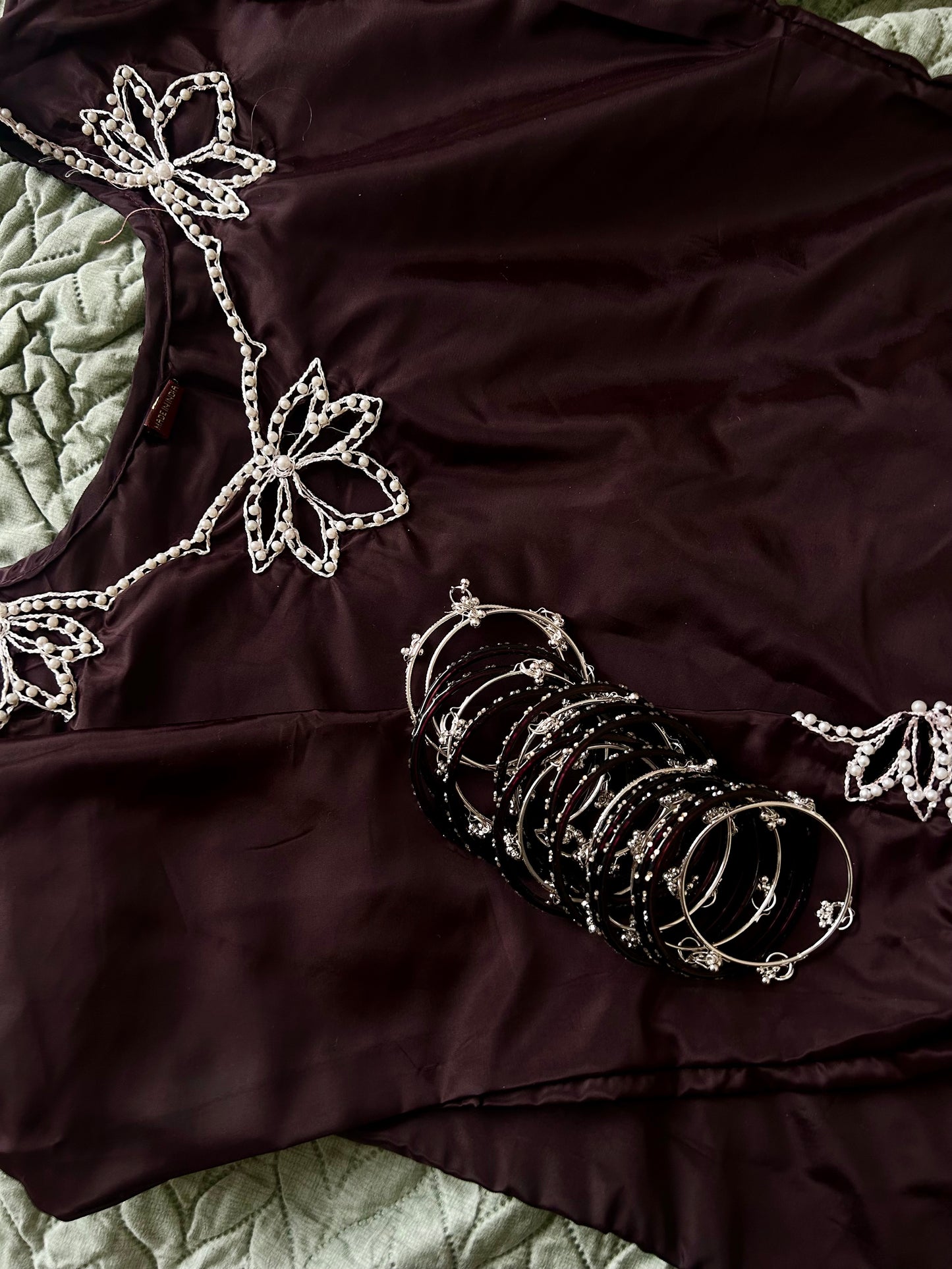 Kashya Bangles ~ silver (set of 8)
