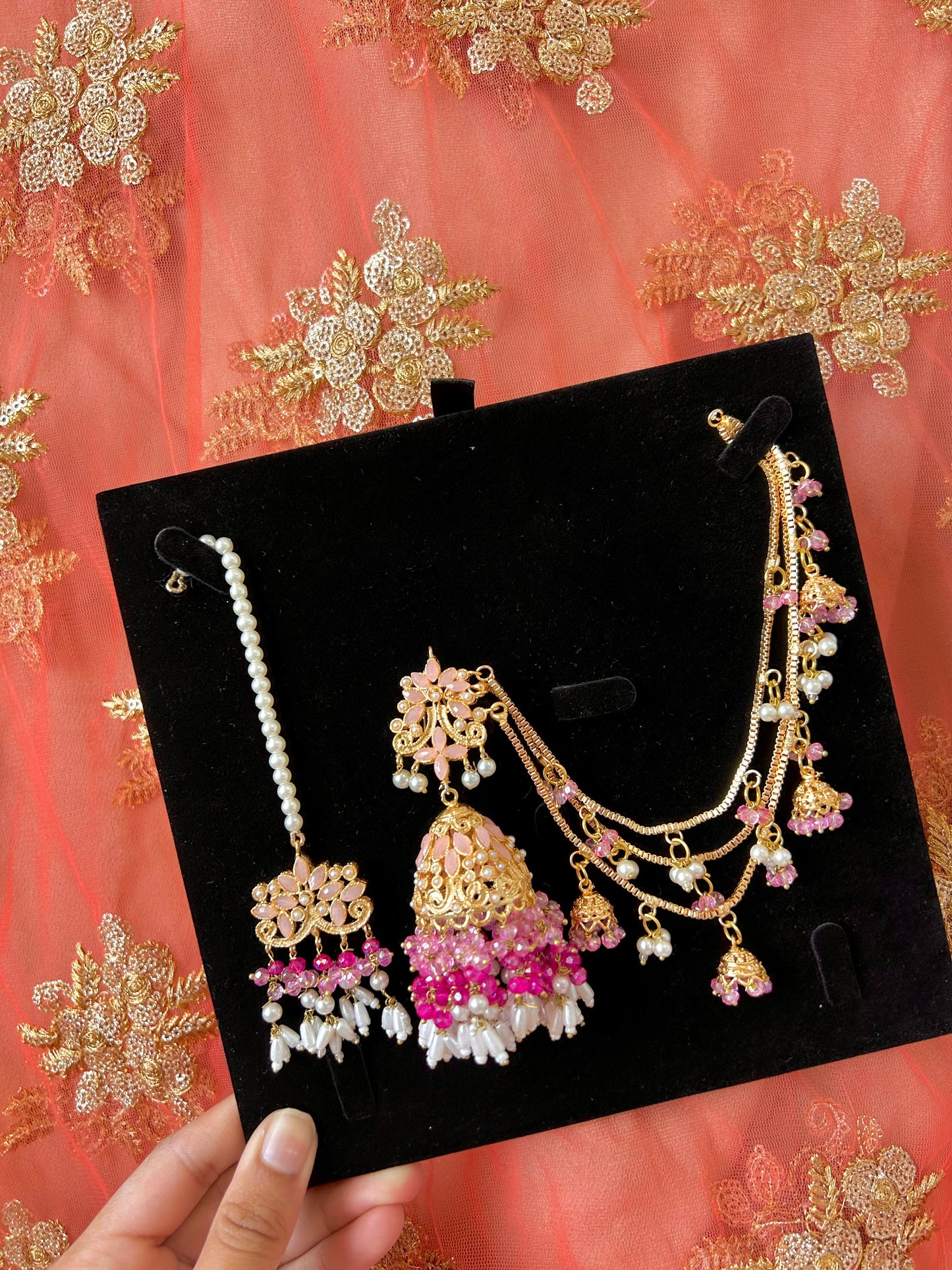 Qudsia earring & tikka set ~Pink shades