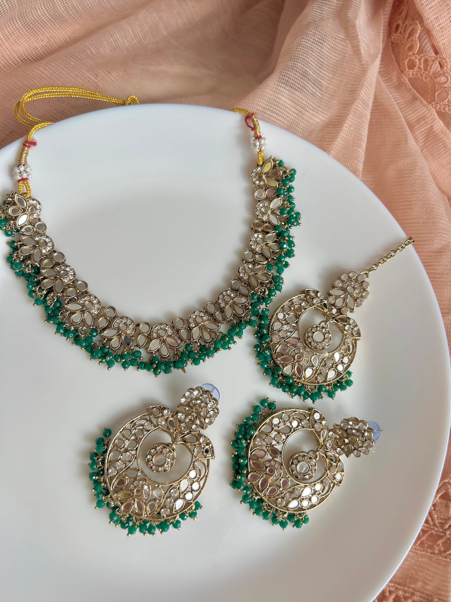 Sofia jewellery set ~ Dark green