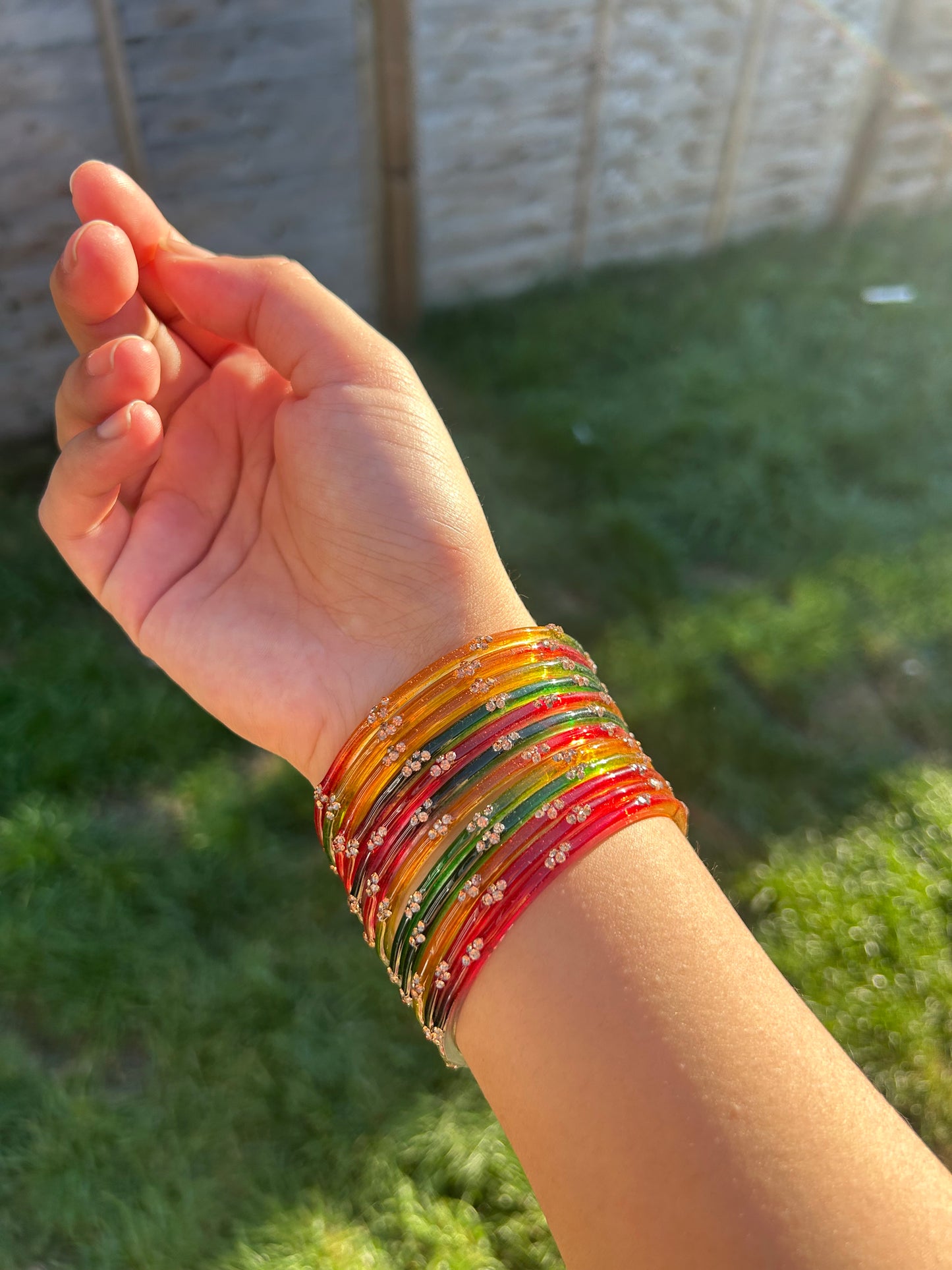 Rangeen glass bangle set ~ Red green twist