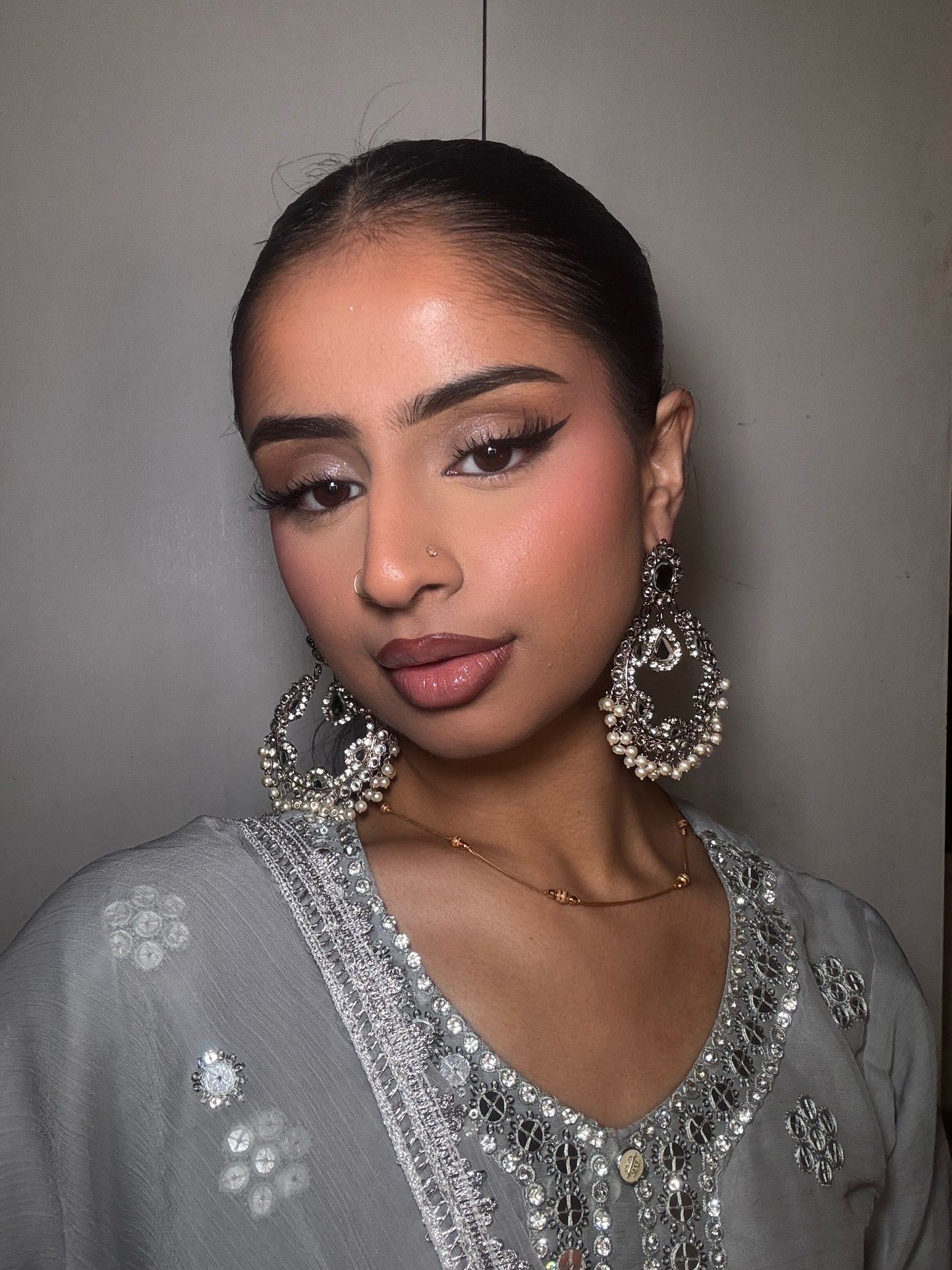 Eesha earrings SILVER