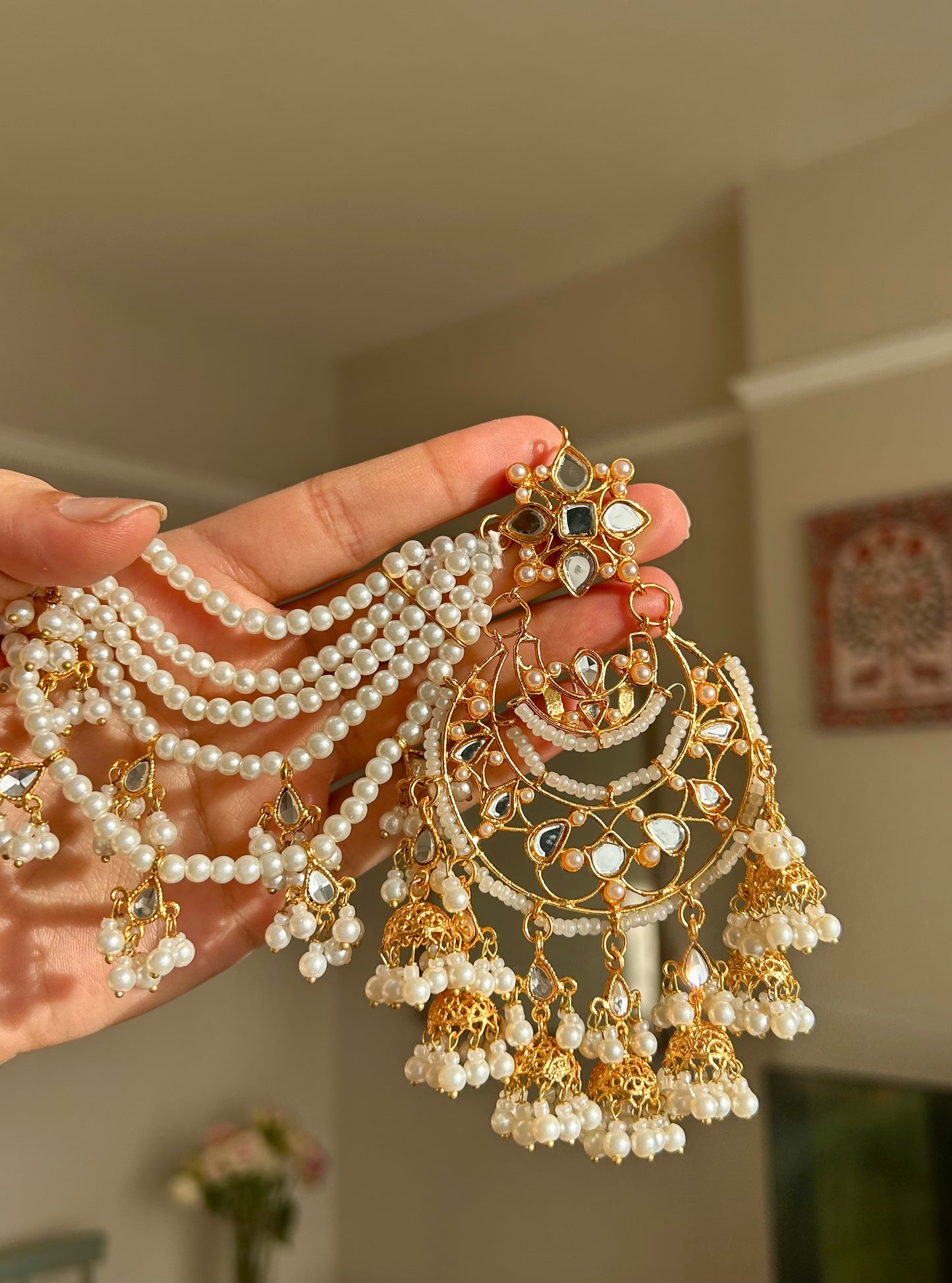Shahanara kundan earrings