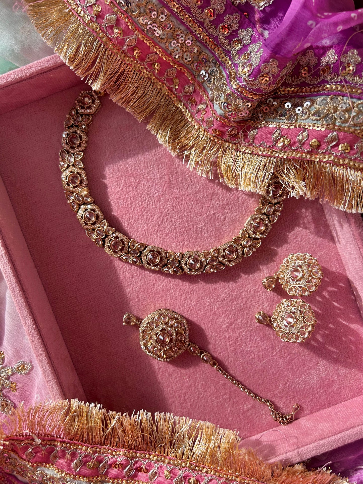 Madhuri set~ Champagne