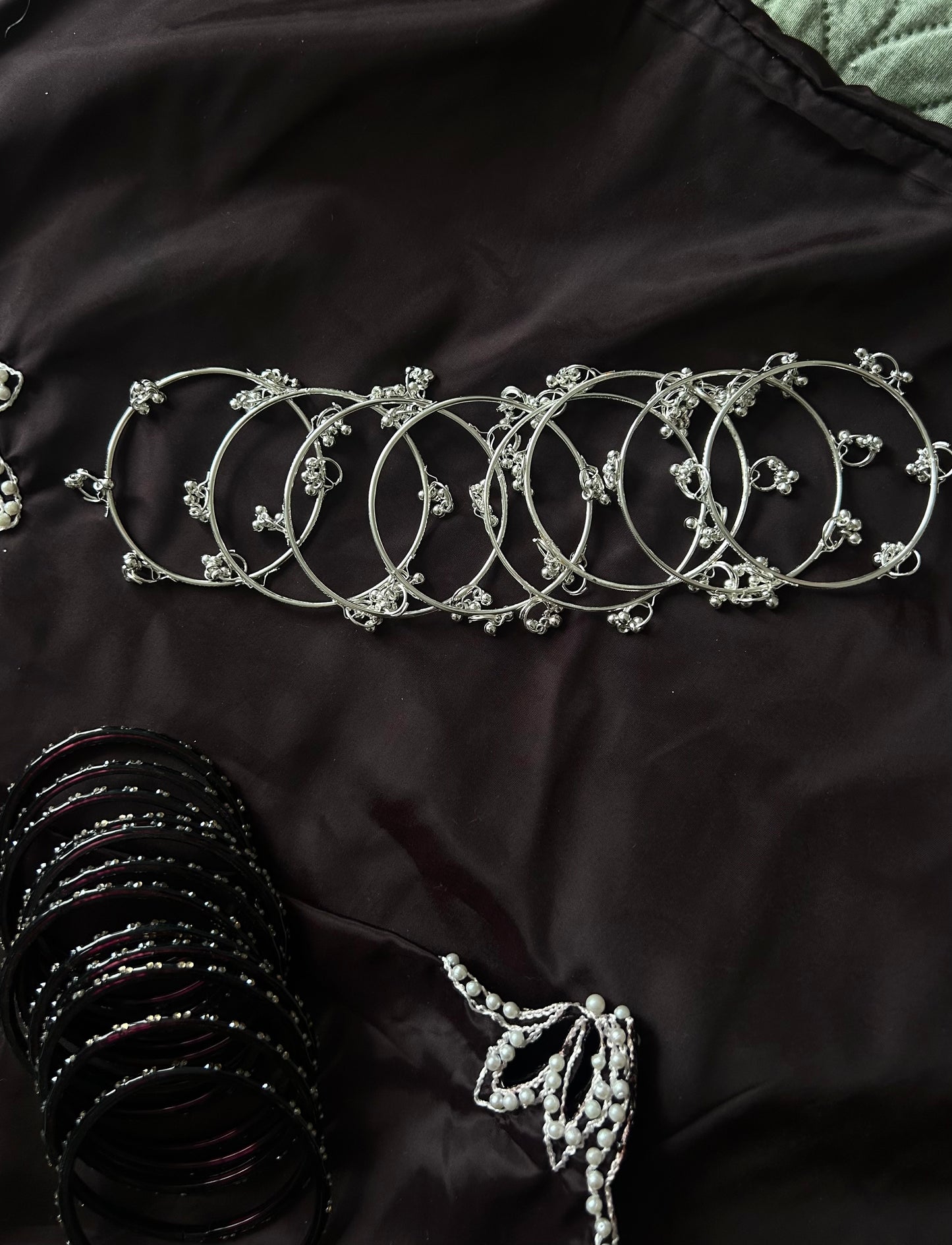 Kashya Bangles ~ silver (set of 8)