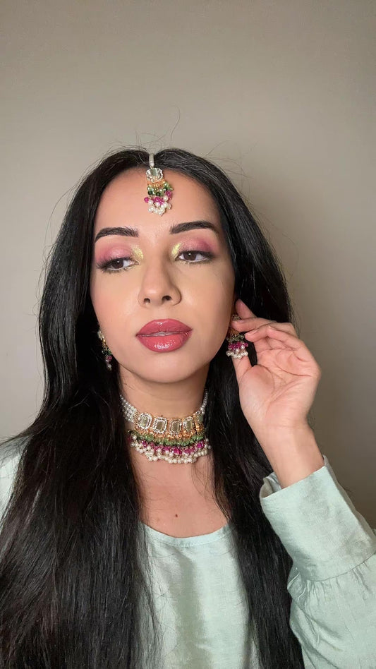 Minahil jewellery set - Green Multi