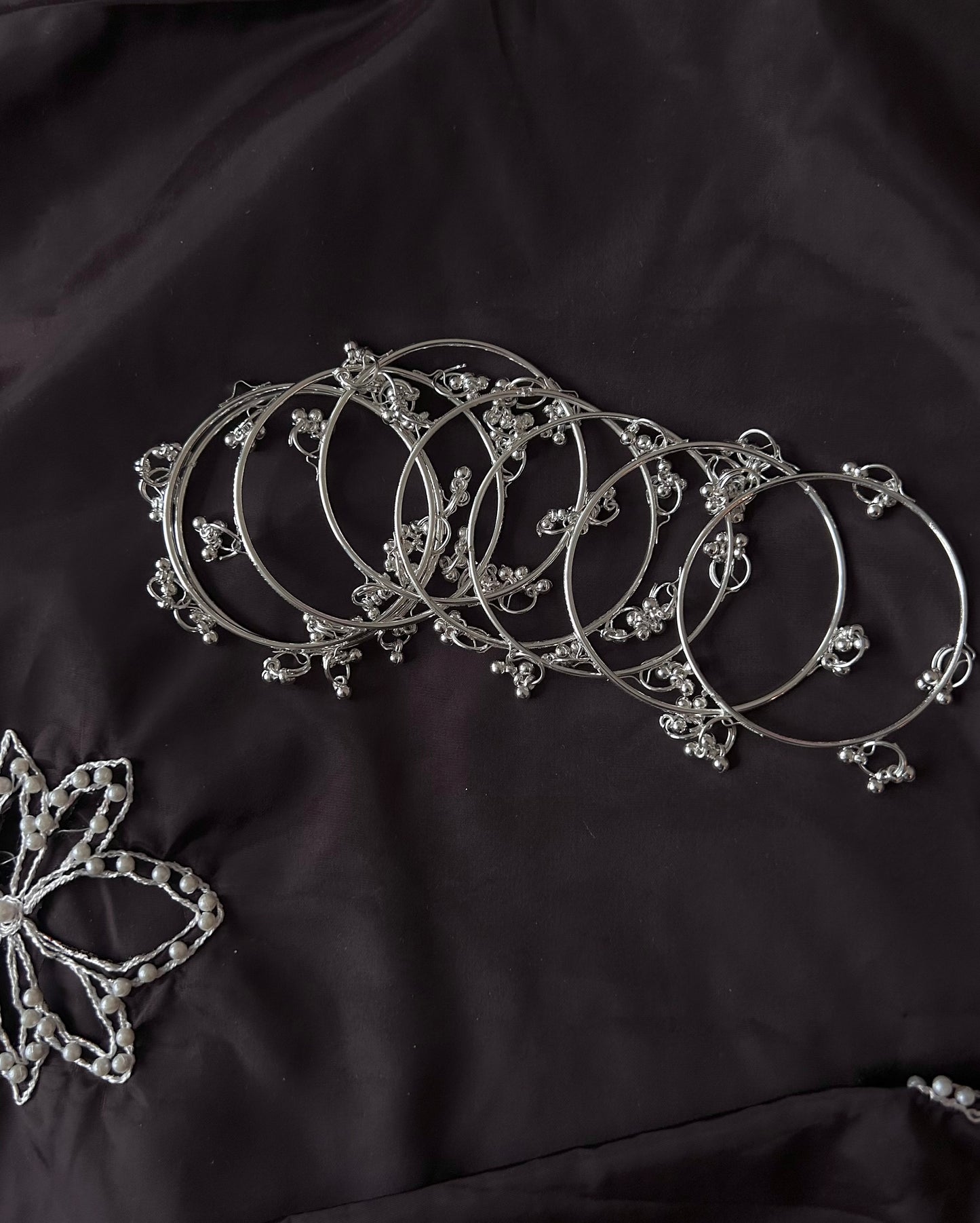 Kashya Bangles ~ silver (set of 8)