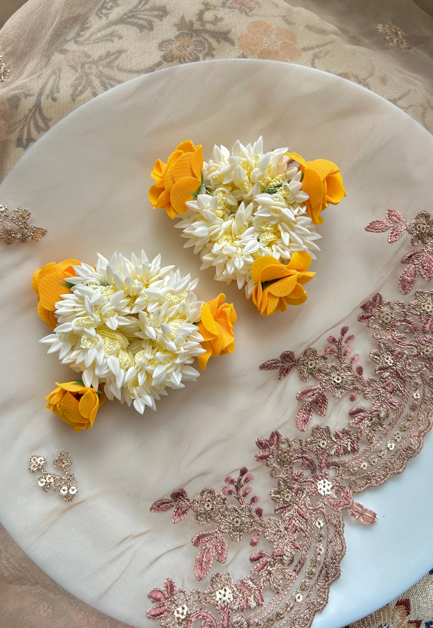 Yellow rose Gajra scrunchie set