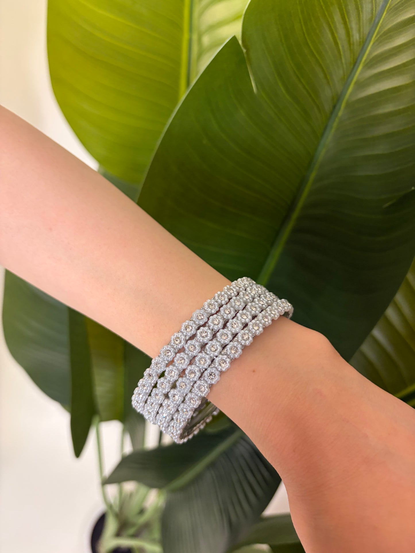 Sabeena floral bangles ~Silver