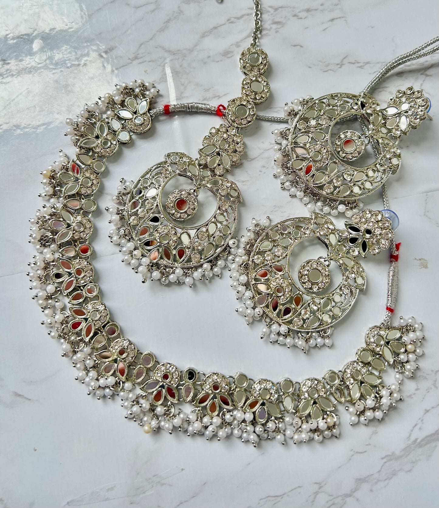 Sofia jewellery set ~Silver
