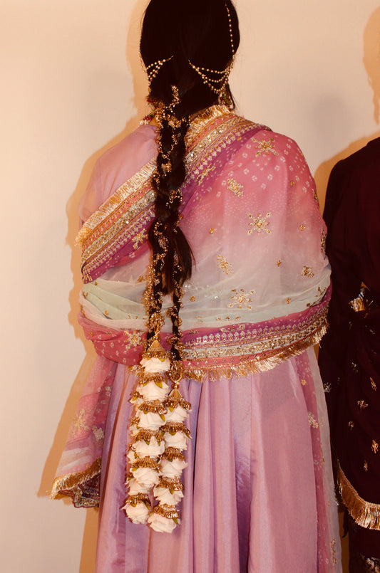 Gulab paranda ~ light pink