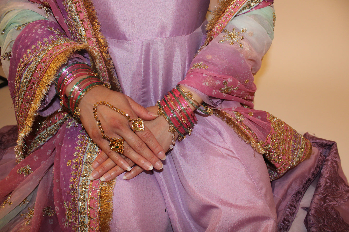 Farhana duo ring
