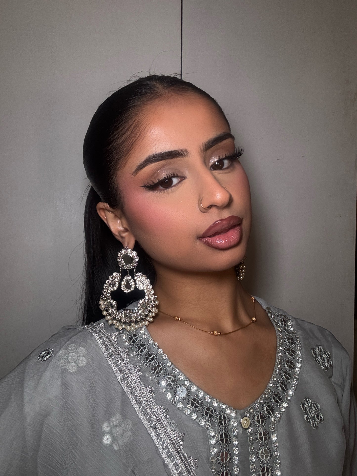 Eesha earrings SILVER