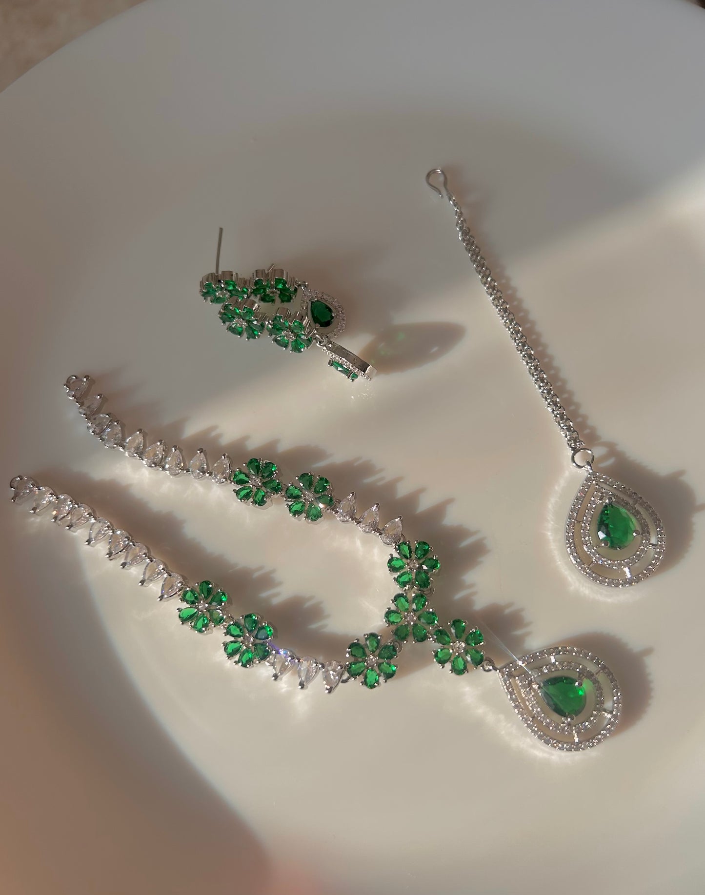 Sharmila set ~ Silver & Green