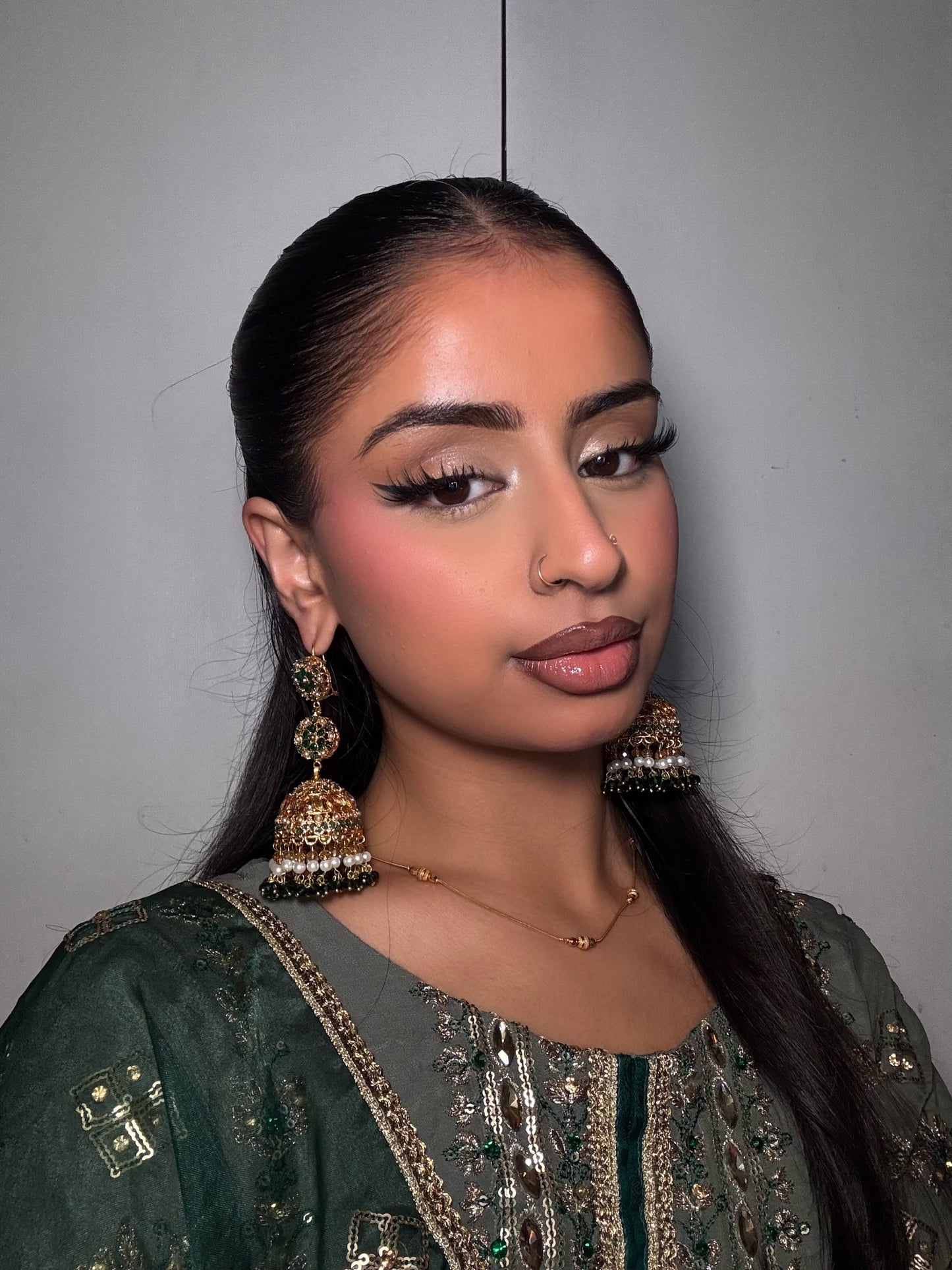 Nafeesa earrings ~ Dark Green