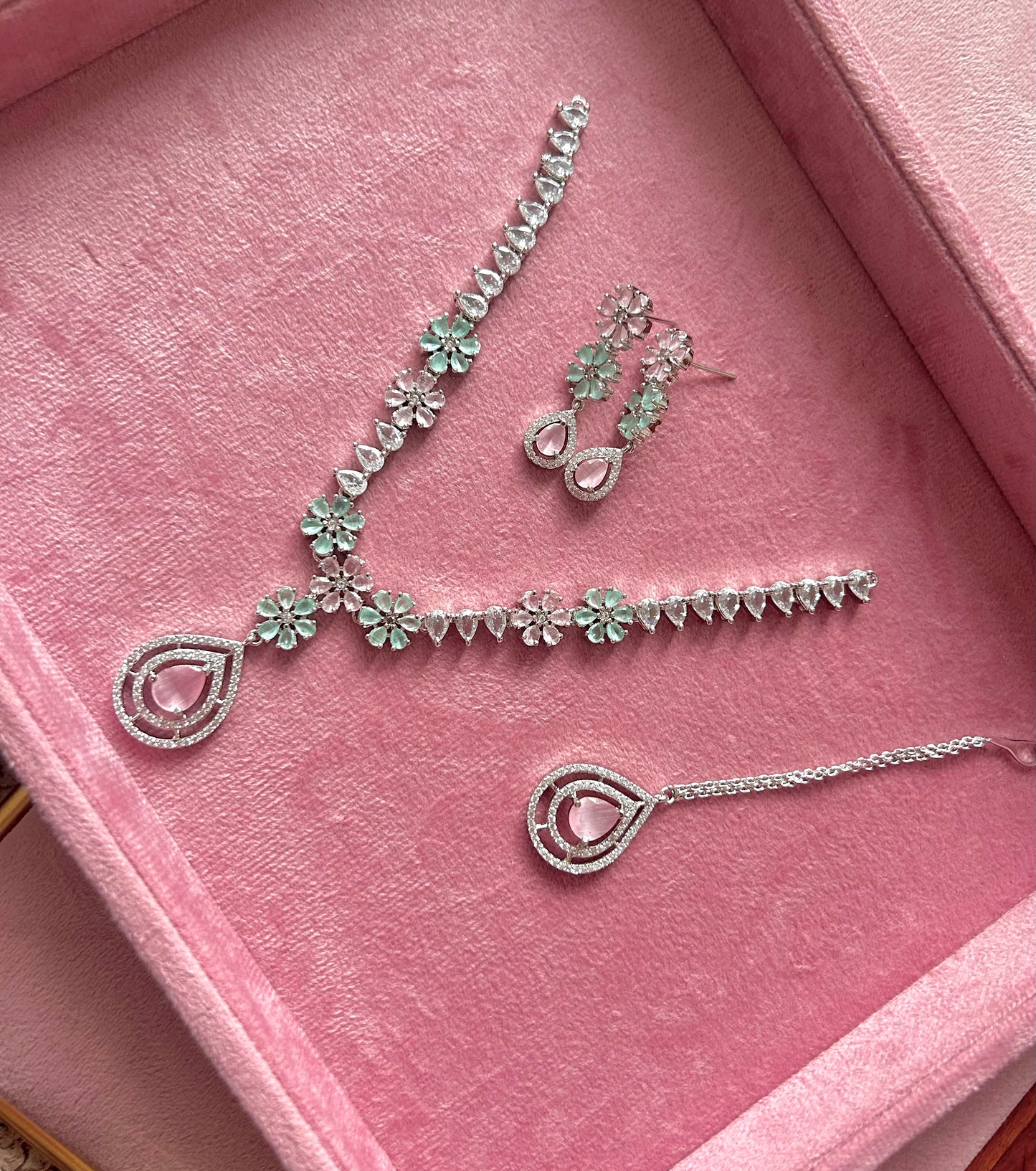 Sharmila set ~ Pink & Green